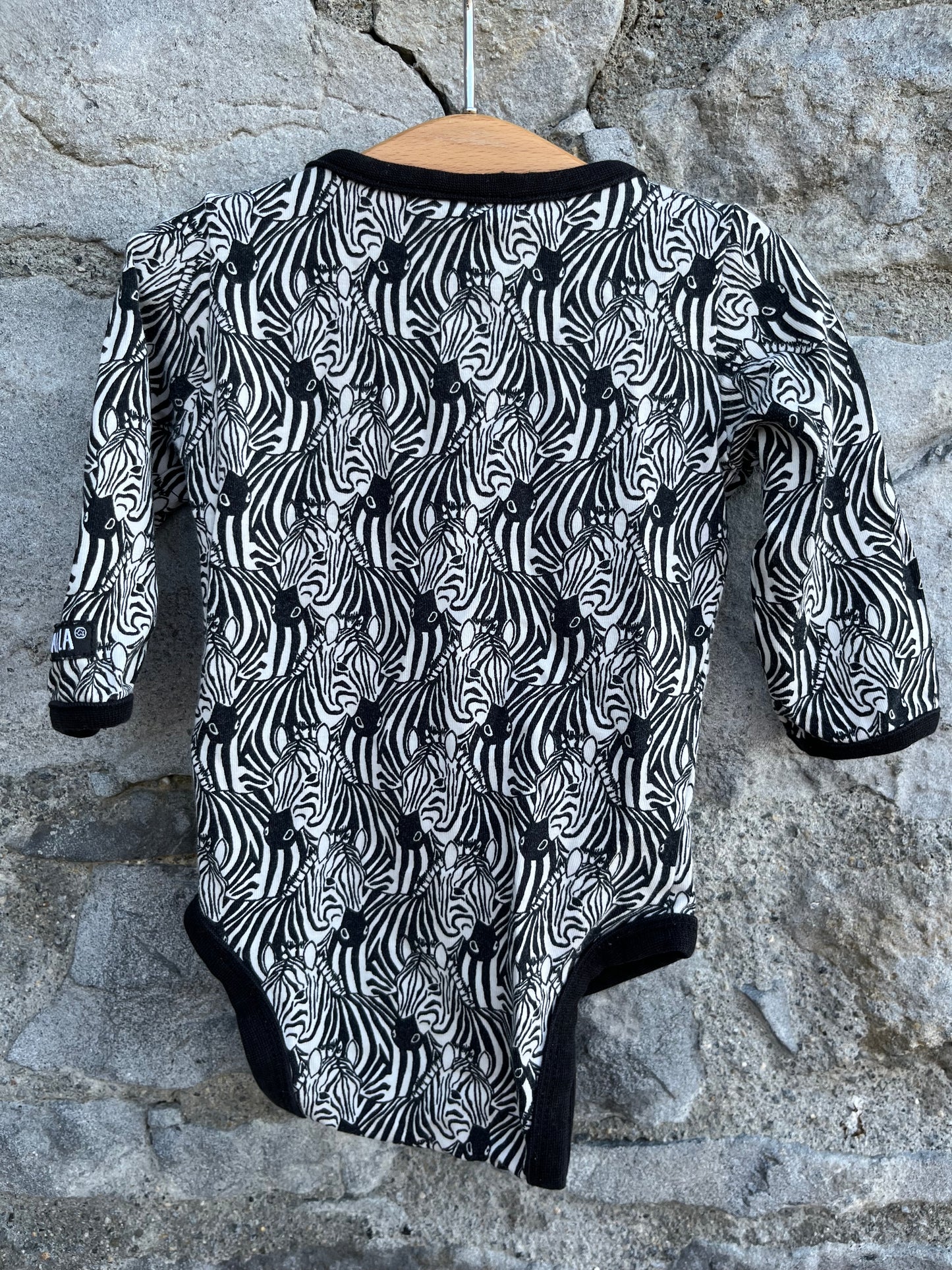 Black&white zebra vest 0-1m (56cm)