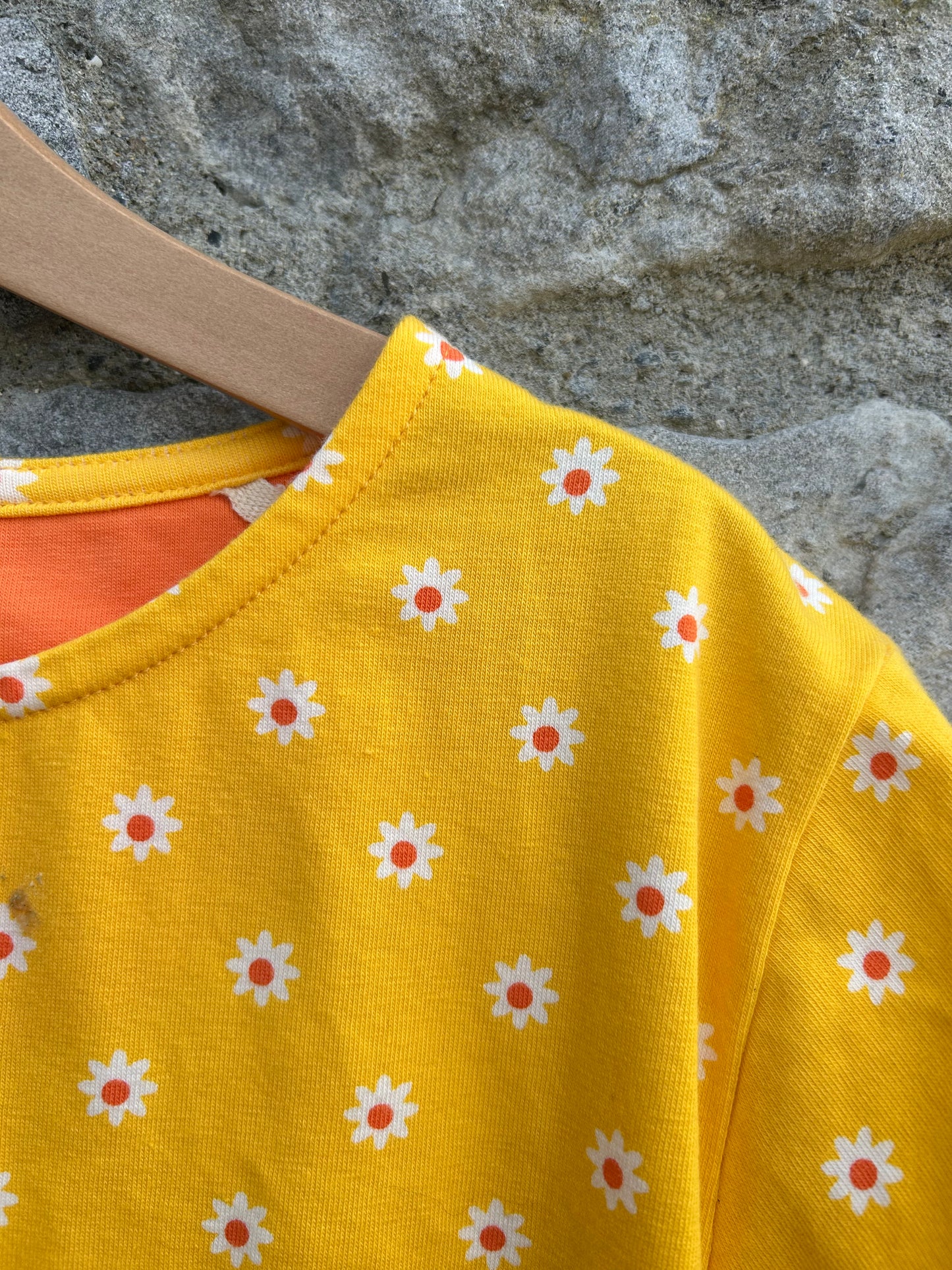 Flowers yellow top 9y (134cm)