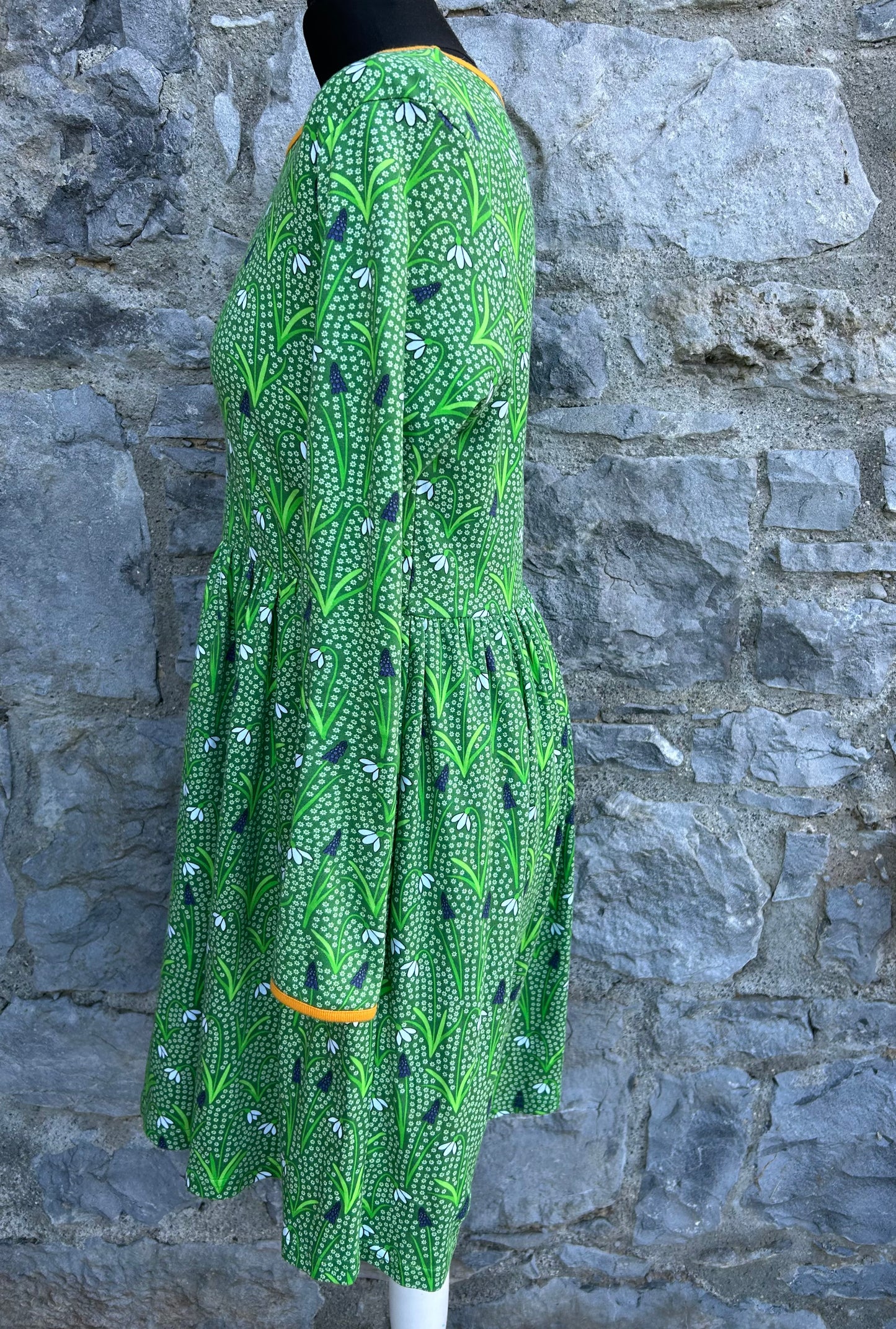 Snowdrops green gathered waist dress uk 8-10