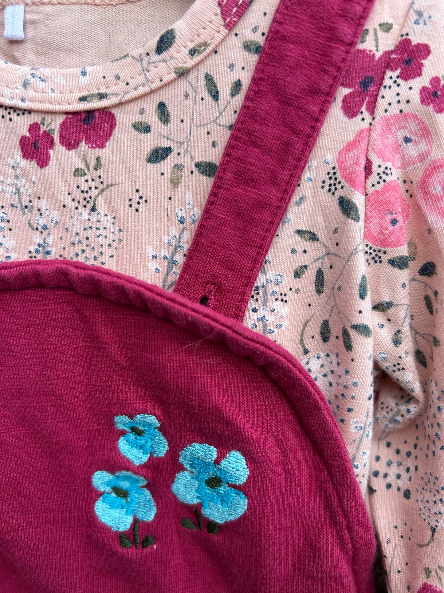 Pink floral vest&dungarees 3-6m (62-68cm)