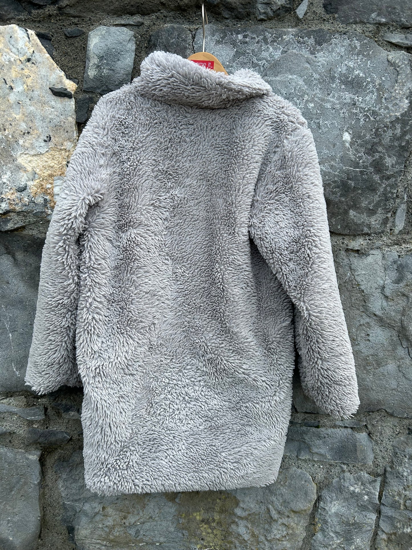 Grey fluffy coat 8-9y (128-134cm)