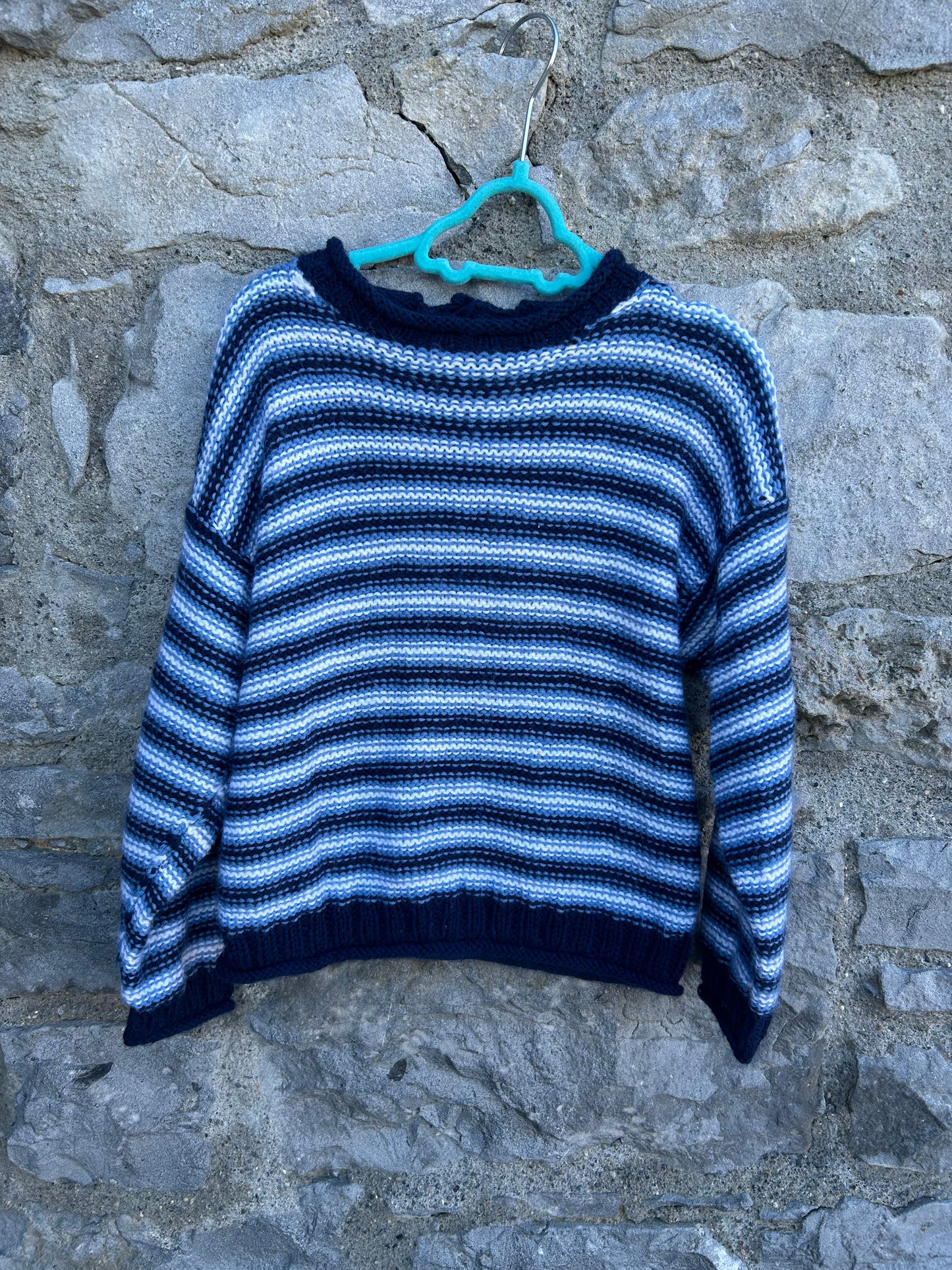 Navy&blue stripy jumper 5-6y (110-116cm)