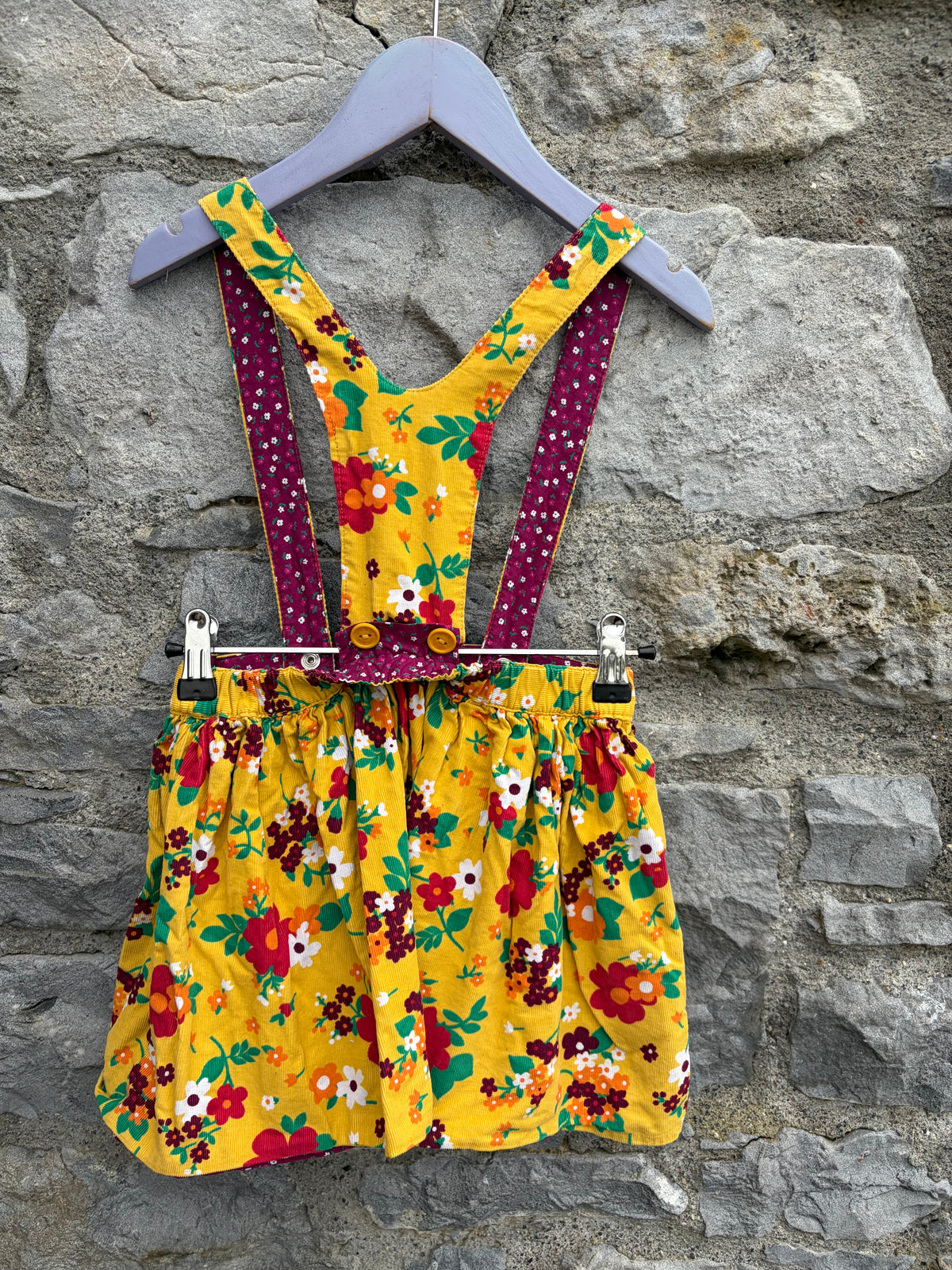 Autumn flowers mustard pinafore 4-5y (104-110cm)