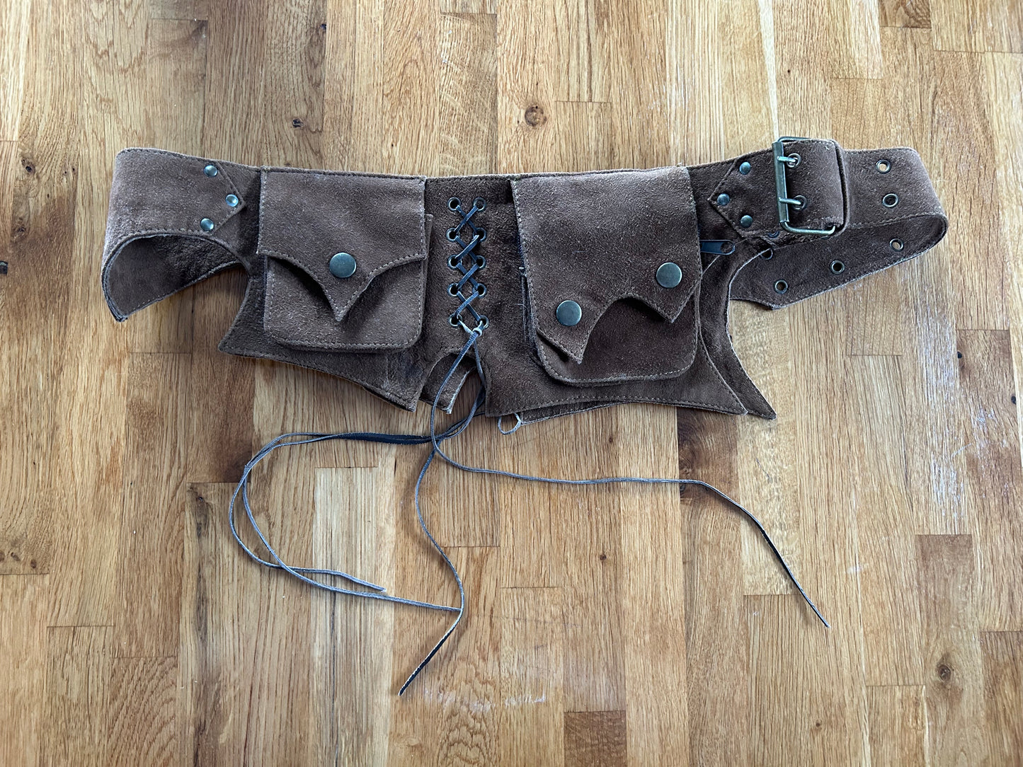 Brown pocket leather belt