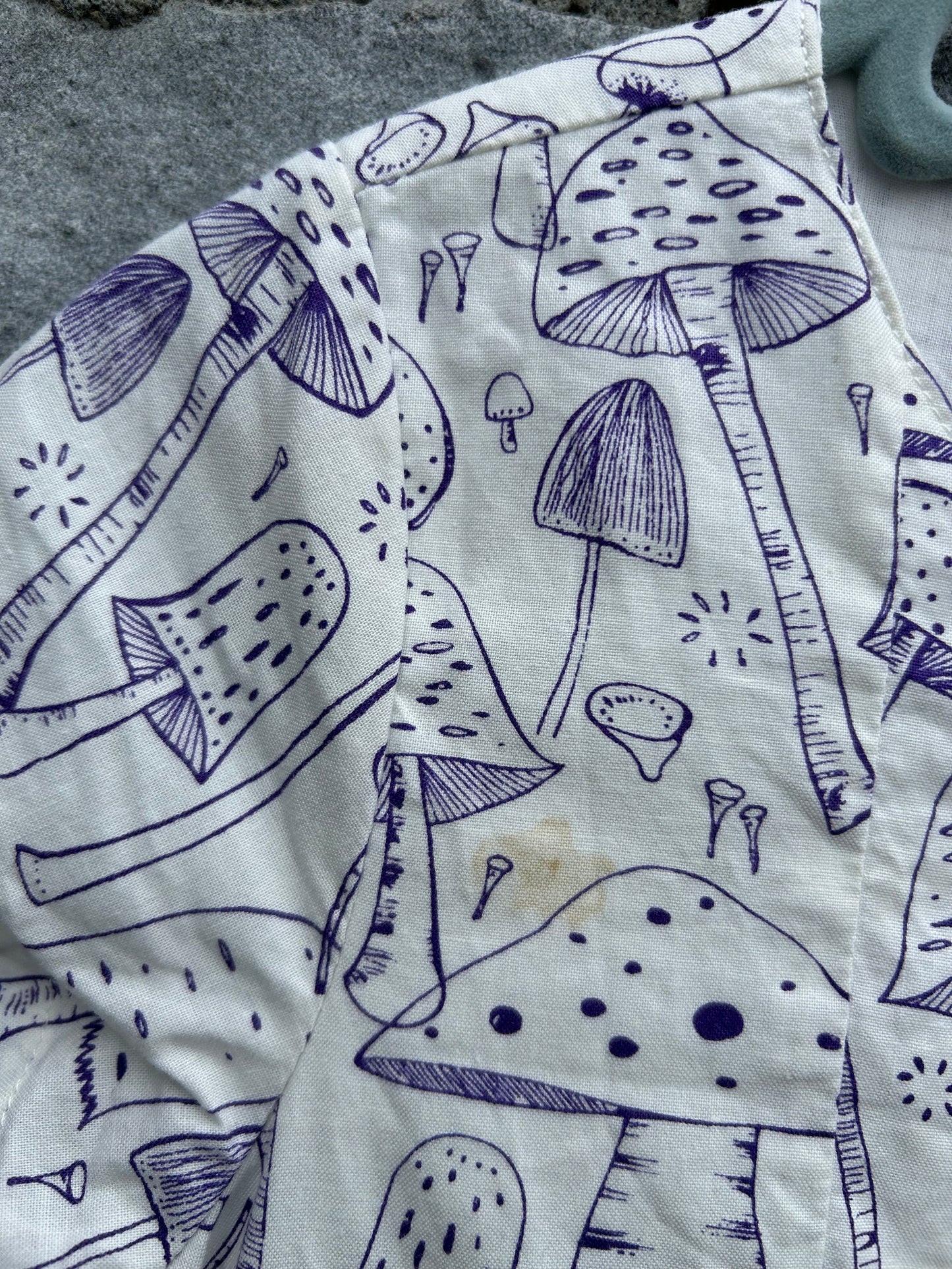 Purple mushrooms dress 5-6y (110-116cm)