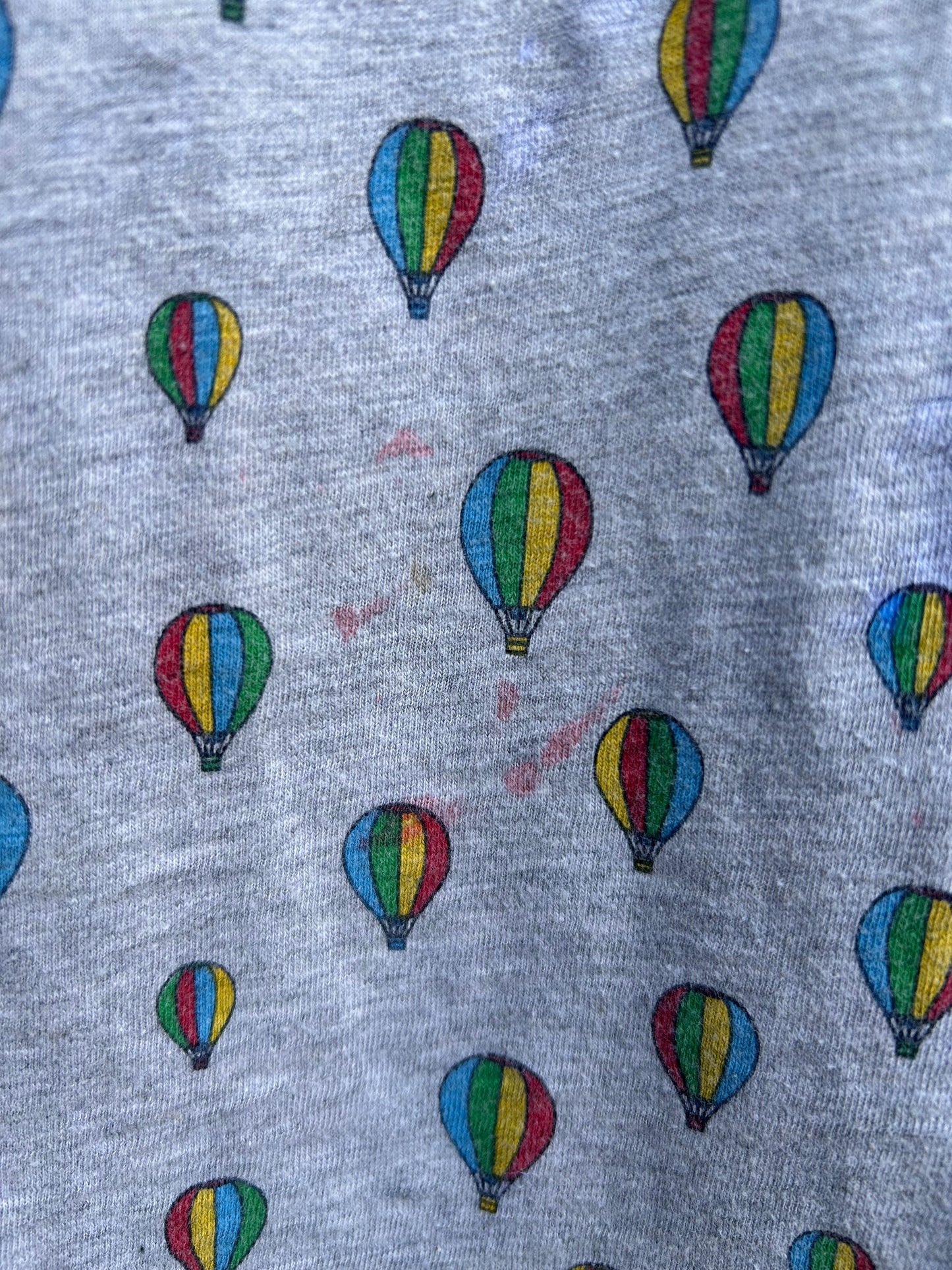 Rainbow balloons raglan T-shirt 3-4y (98-104cm)
