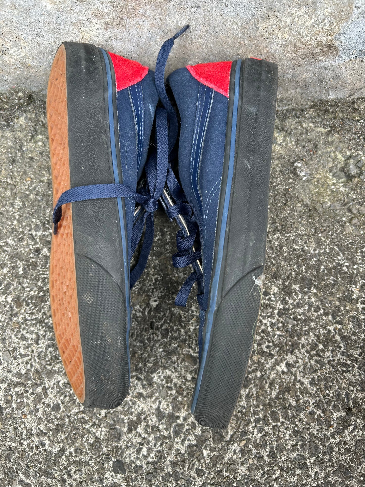 Navy&red trainers uk 5 (eu 38)
