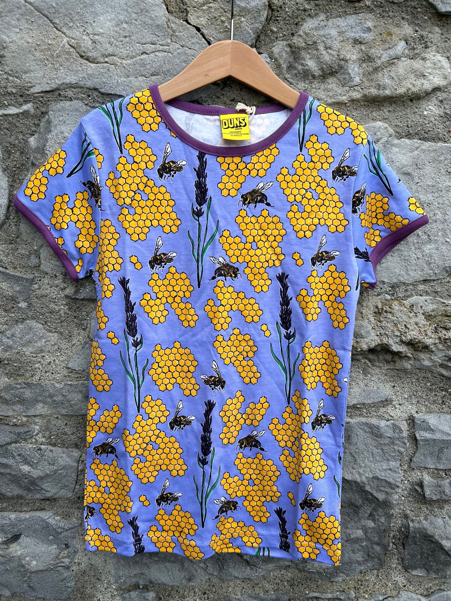 Bees purple T-shirt 9y (134cm)