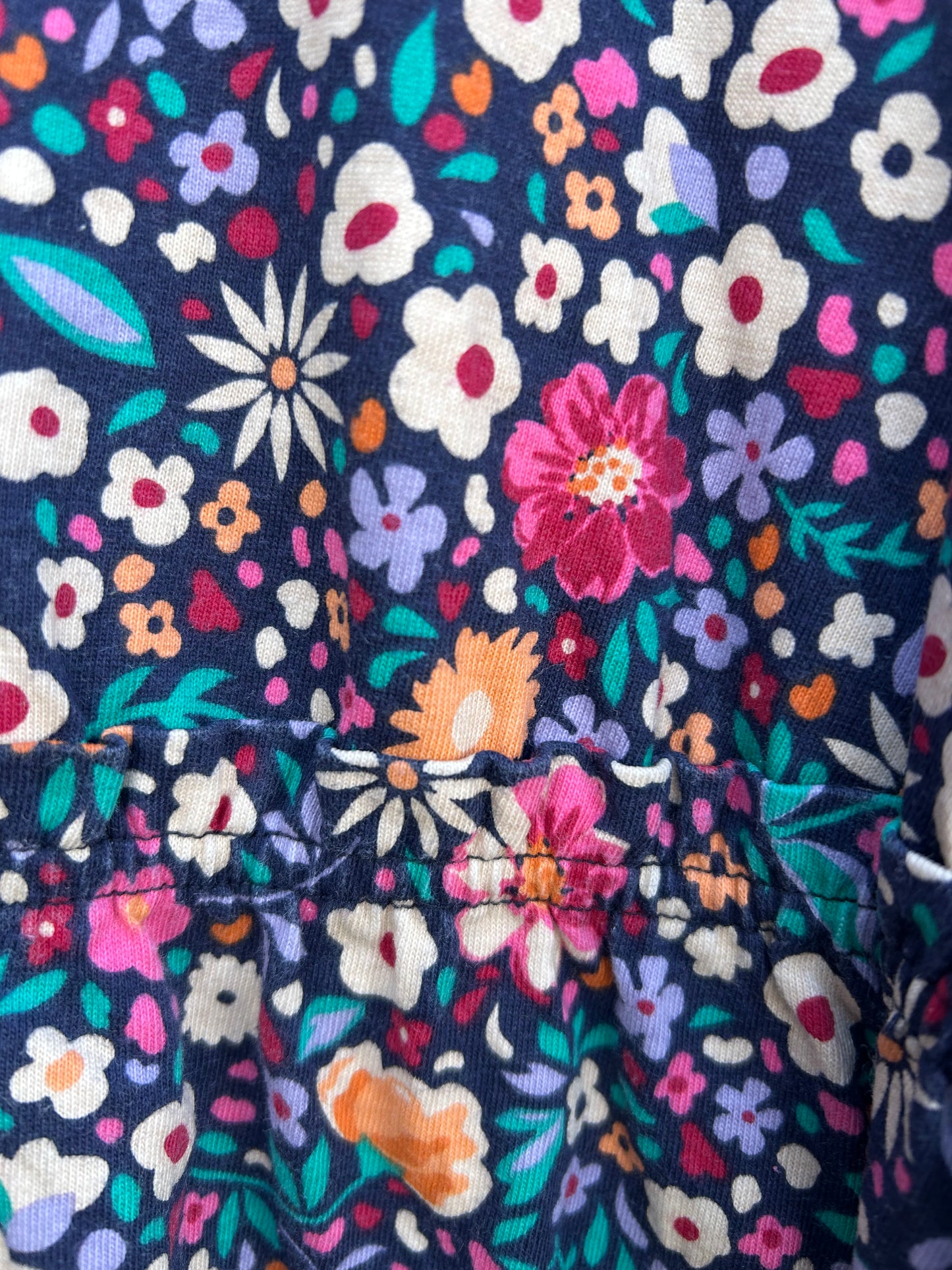Colourful meadow flowers dress 9-10y (134-140cm)