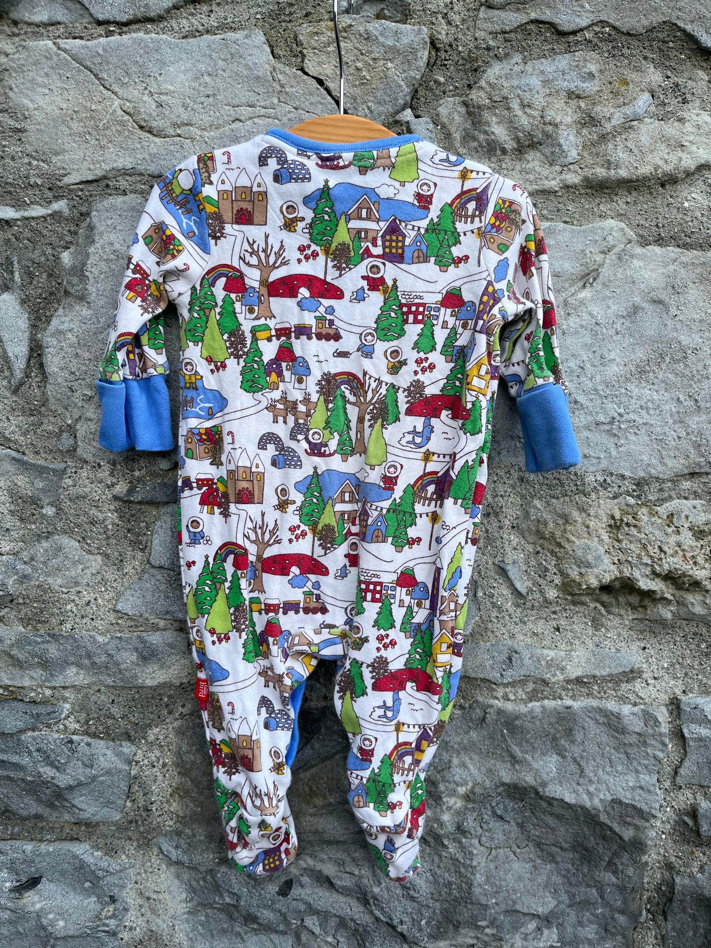 Winter countryside onesie 0-3m (56-62cm)