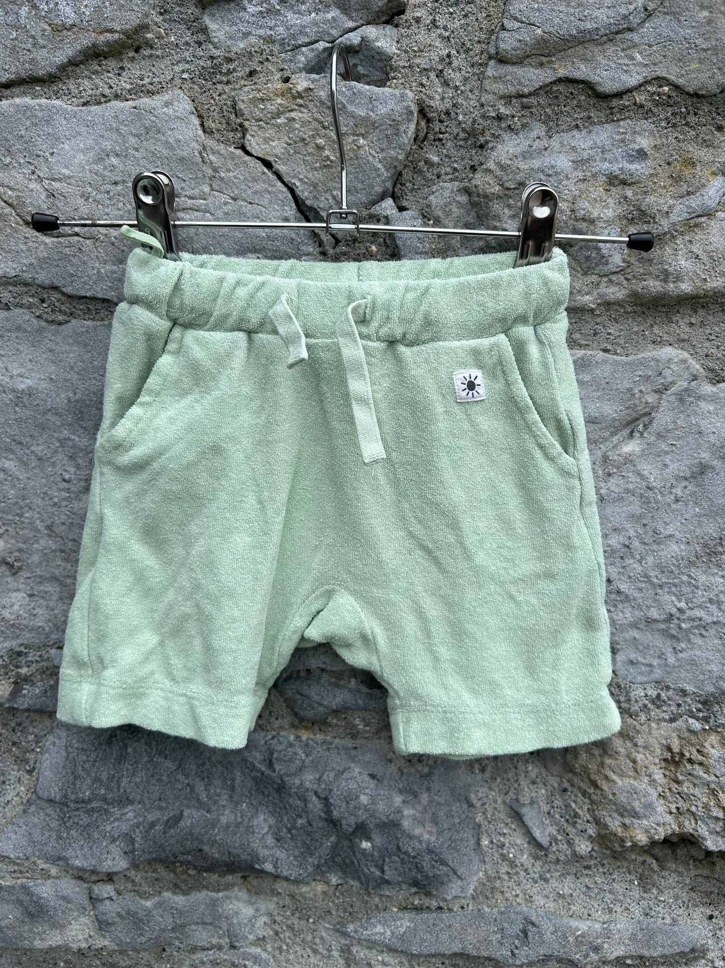 Pistachio Terry shorts 3-6m (62-68cm)
