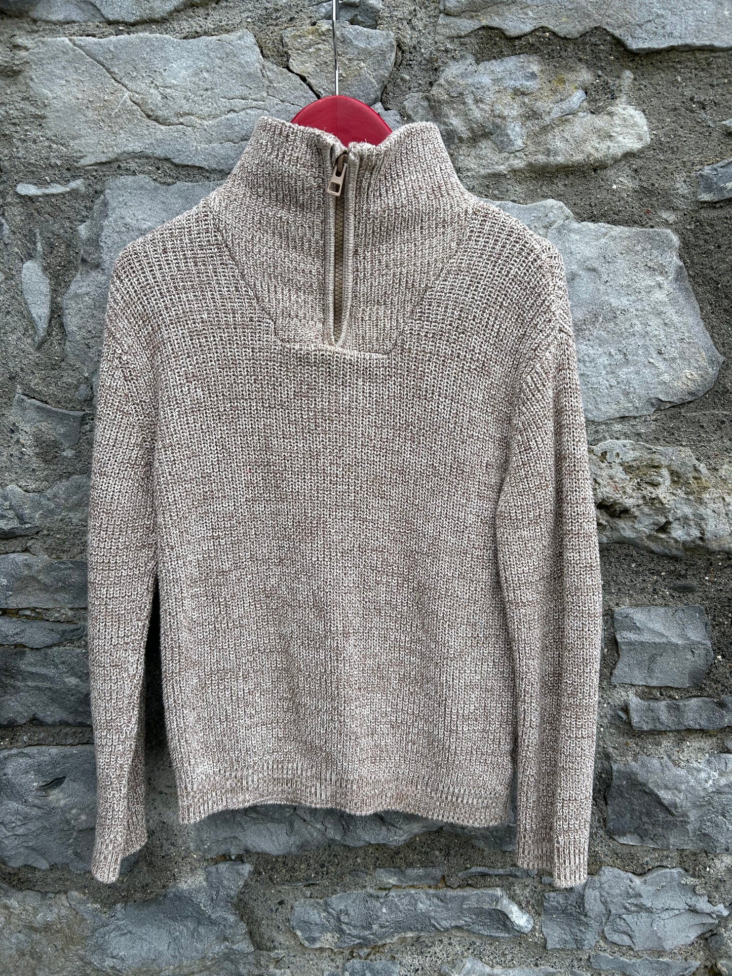 Beige jumper 7-8y (122-128cm)