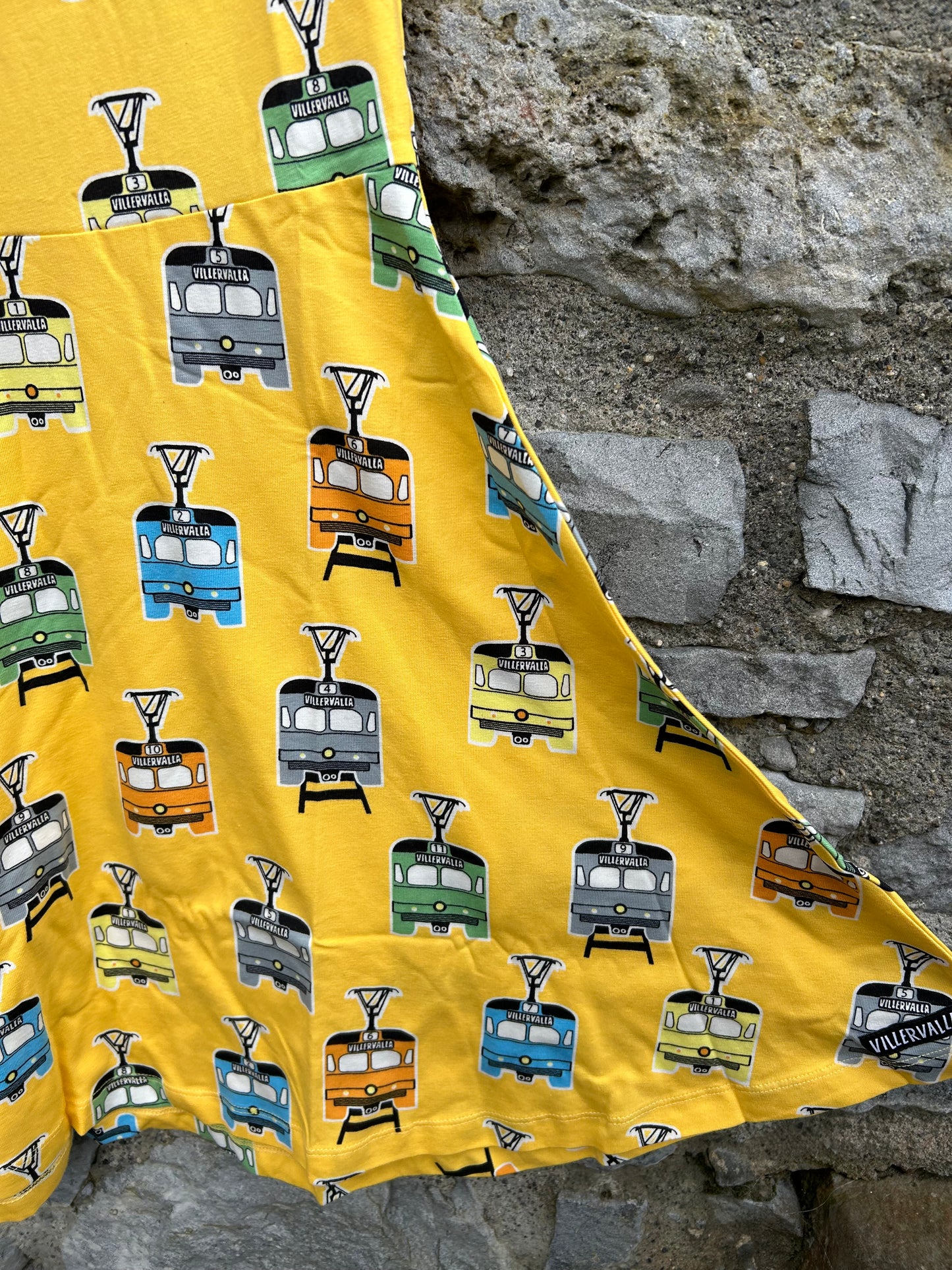 Yellow trams half circle dress 9y (134cm)