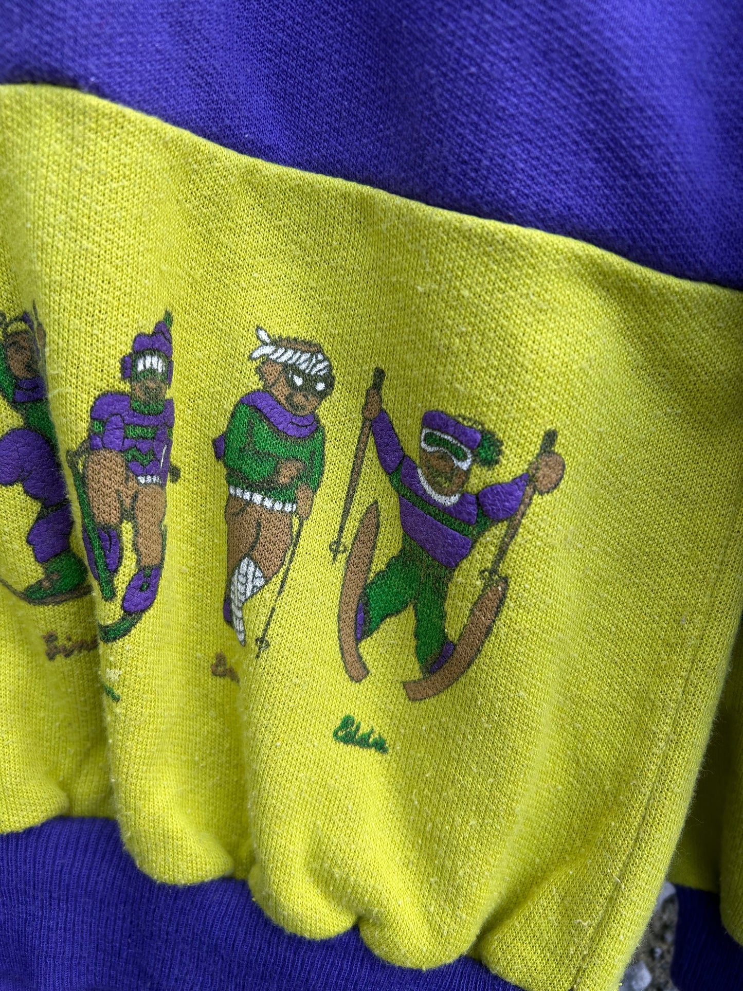 90s Purple&yellow winter sports sweatshirt 11-12y (146-152cm)