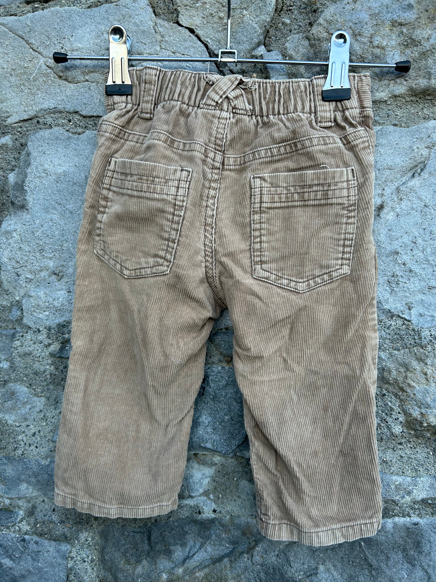 Y2K beige cords 9-12m (74-80cm)