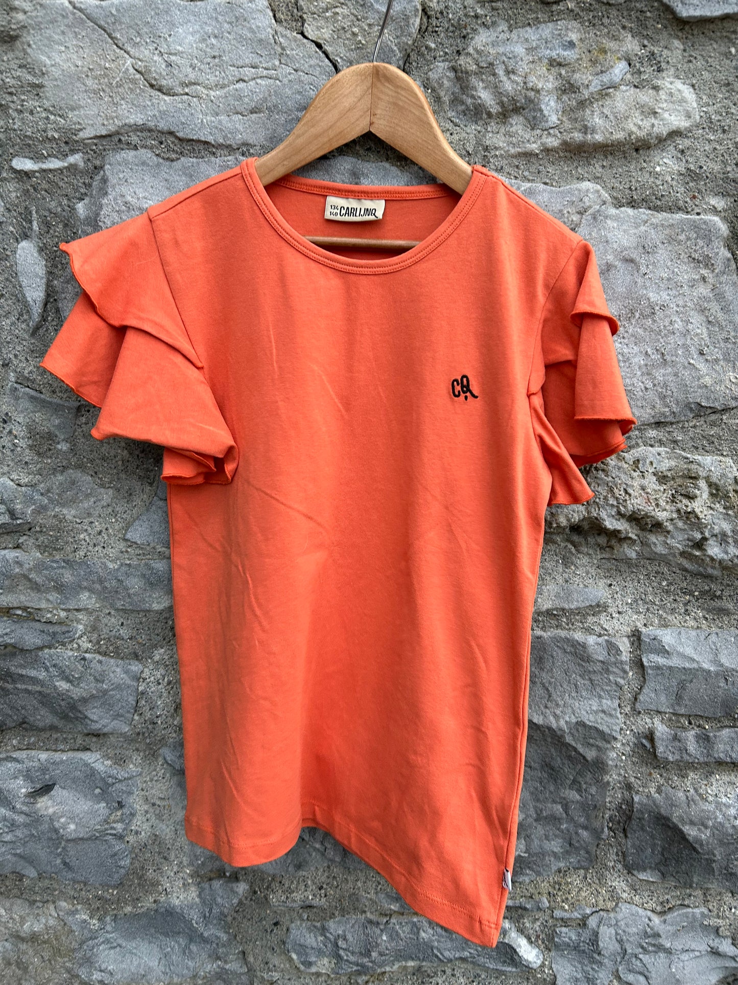 Orange ruffle sleeves tee 9-10y (134-140cm)