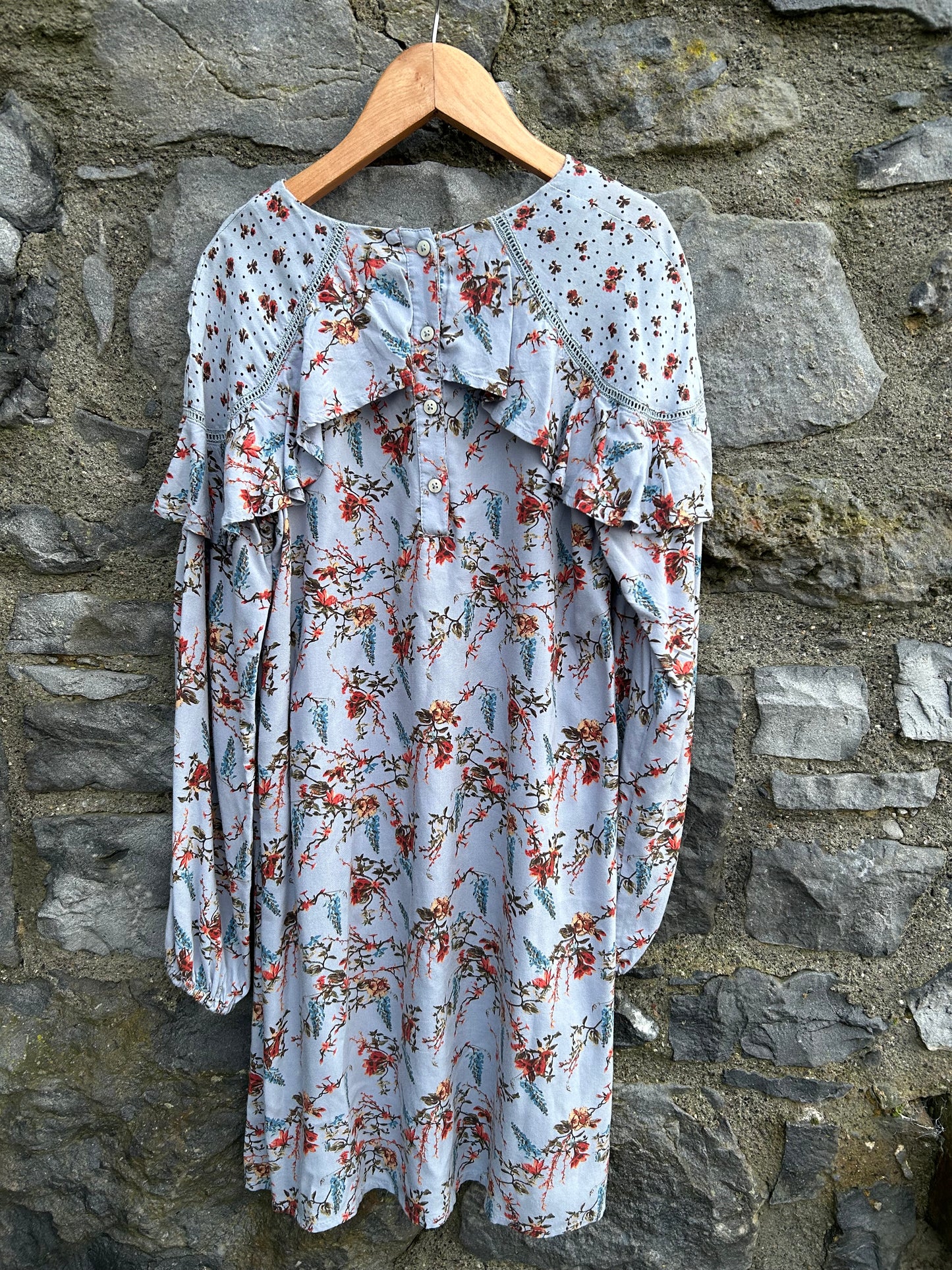 Blue floral dress with ruffle 10y (140cm)