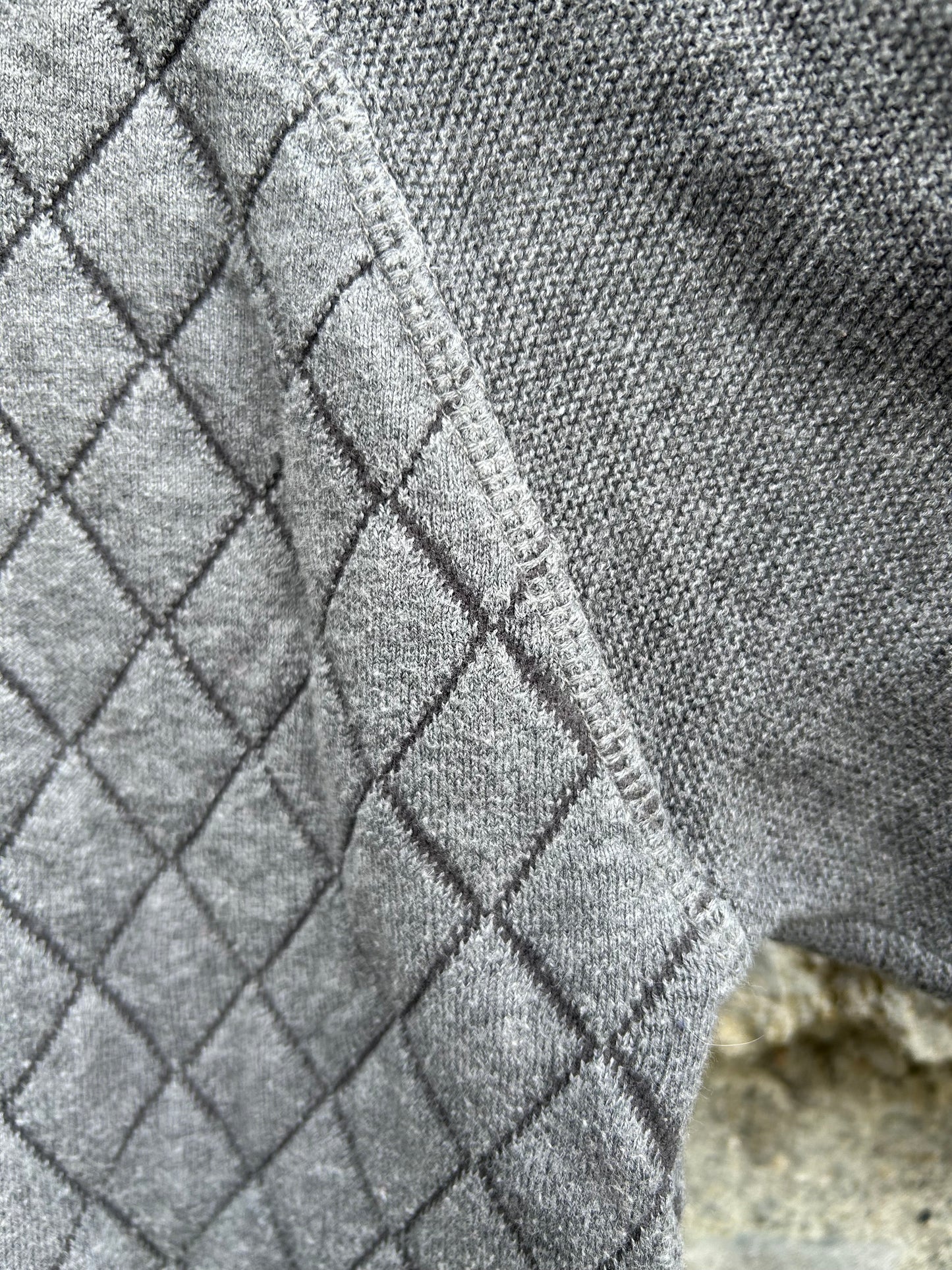 Grey hooded jumper 6-7y (116-122cm)