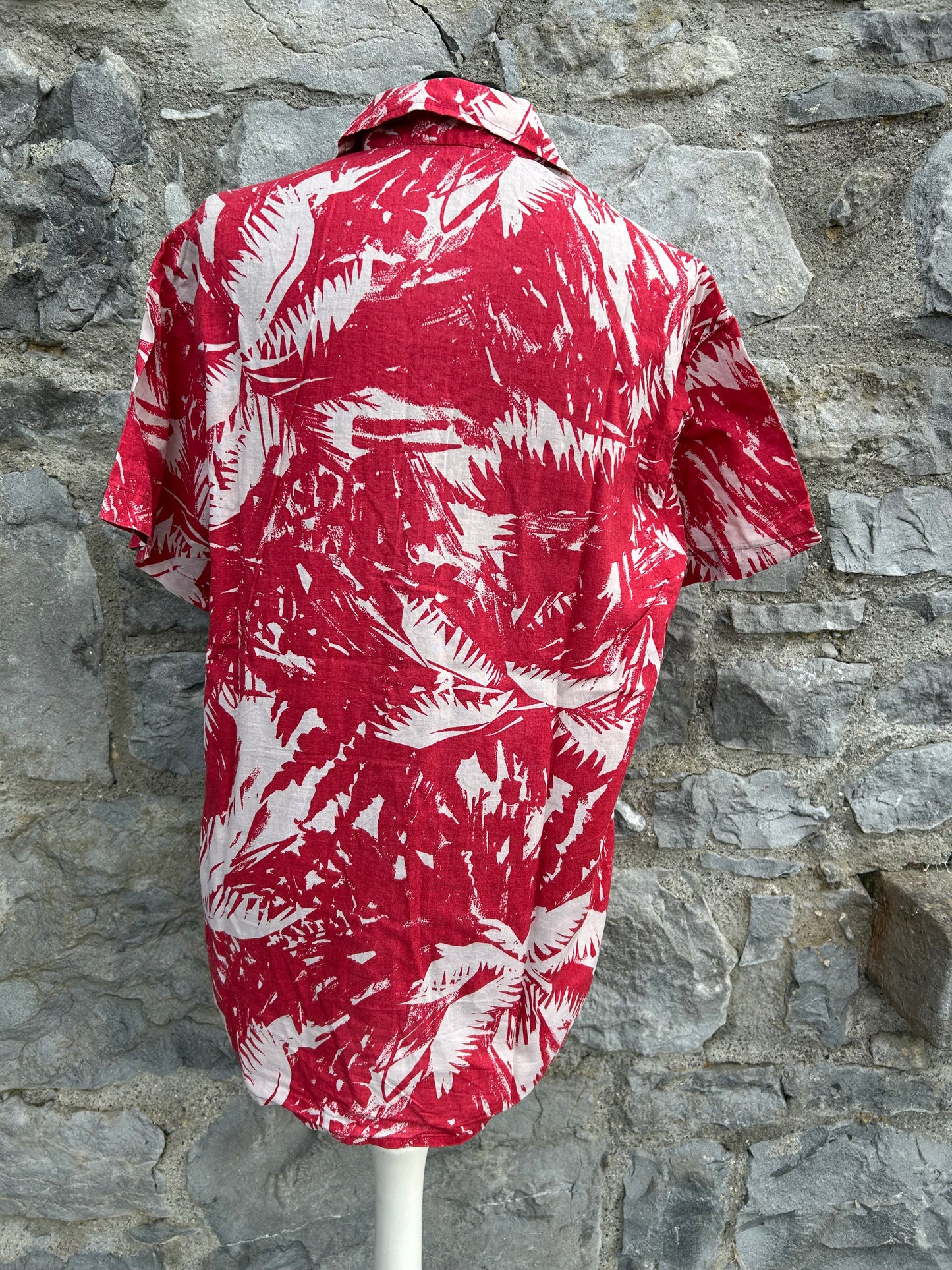 Red palm leaves shirt Small