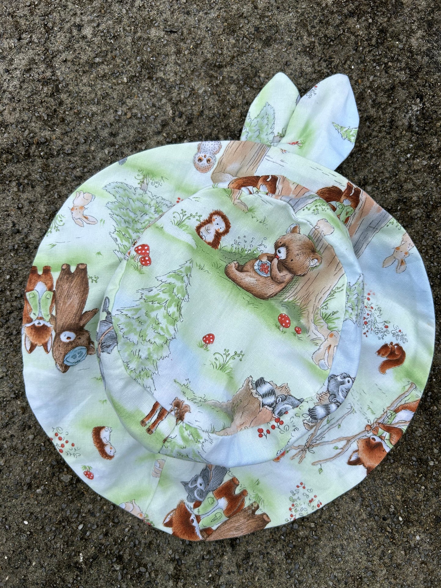 Woodlands Green pinafore 9-12m (74-80cm)