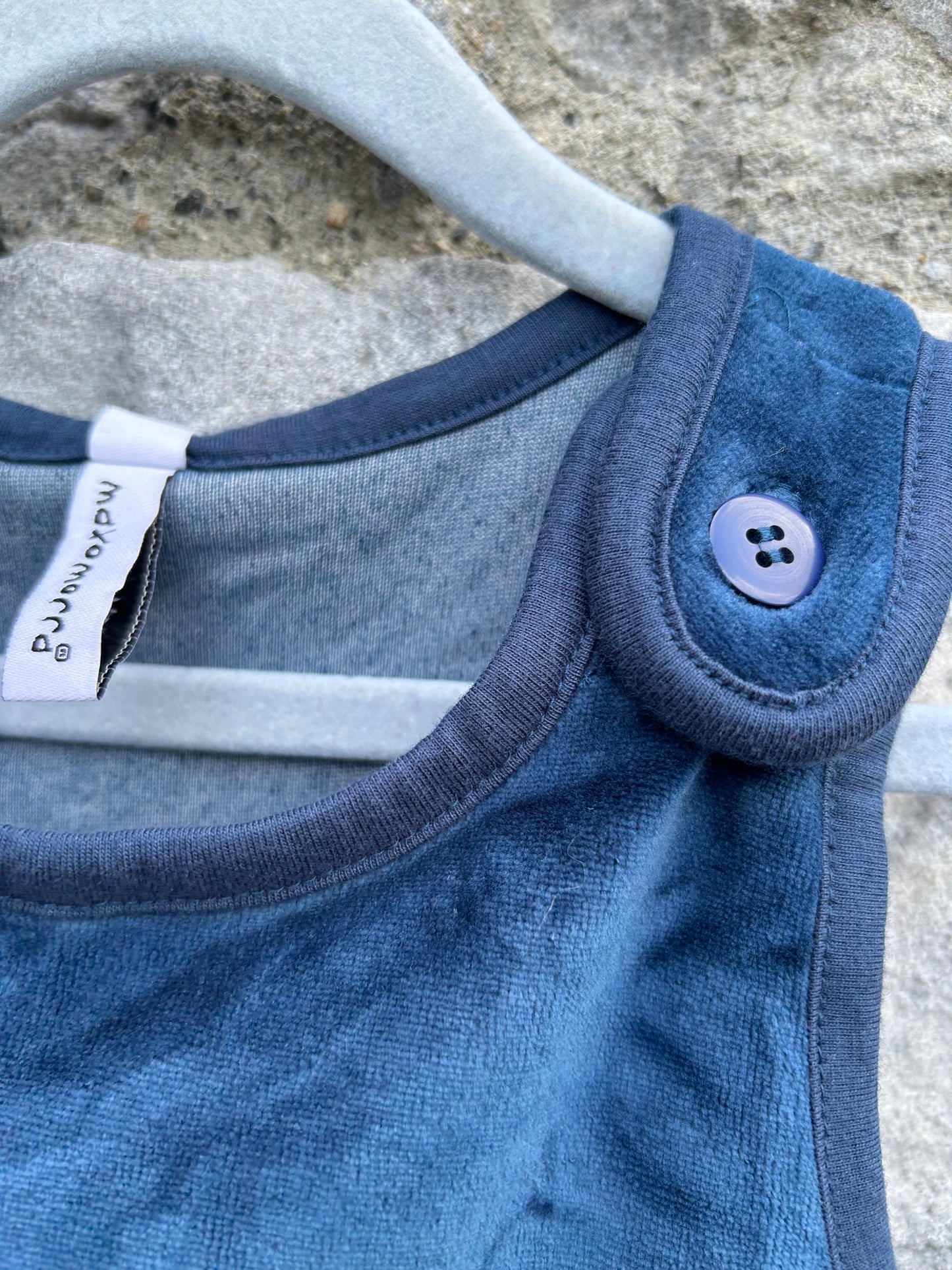 Navy velour playsuit 3-4y (98-104cm)