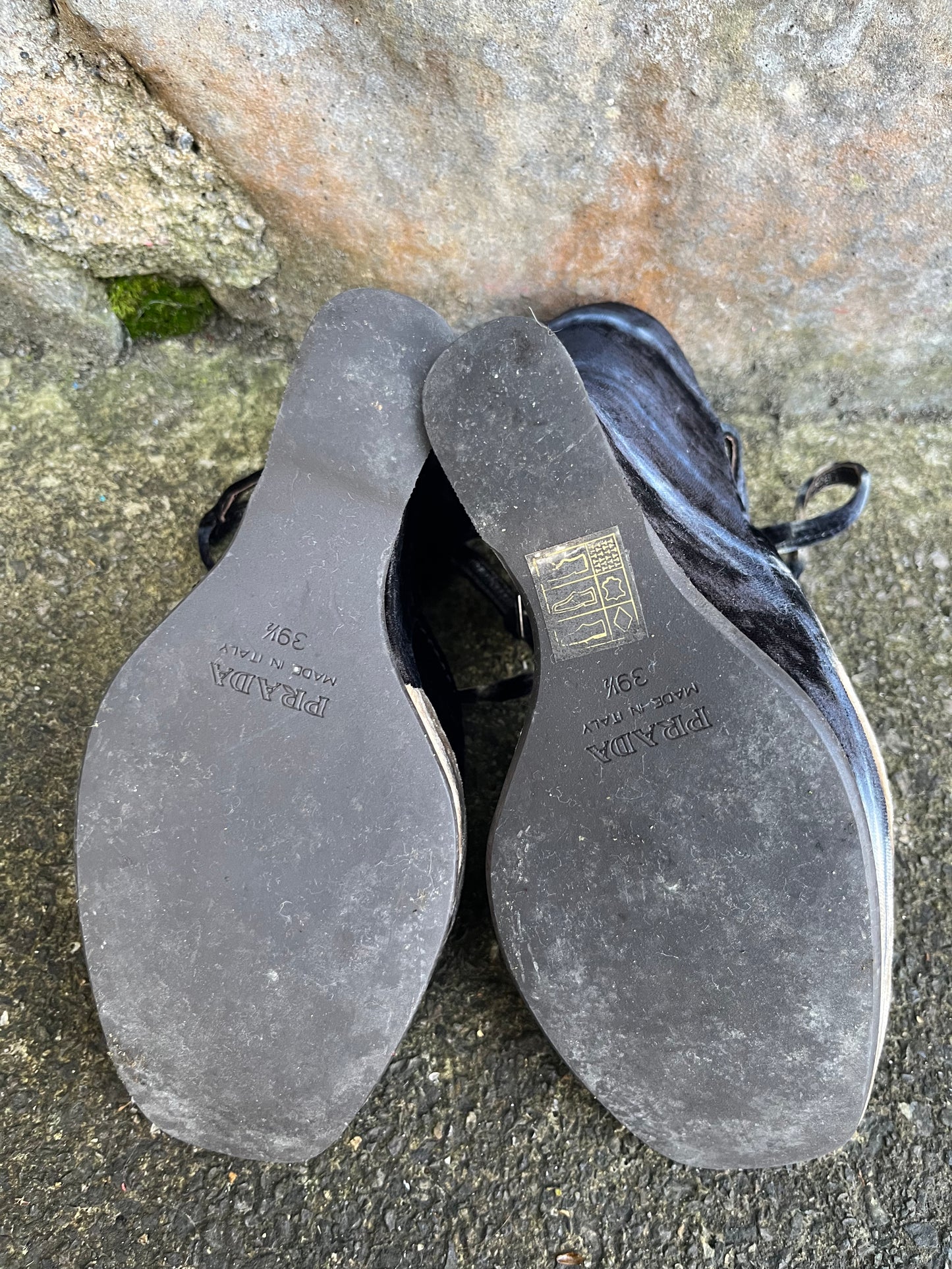 Grey velvet ombré wedges uk 6 (eu 39.5)