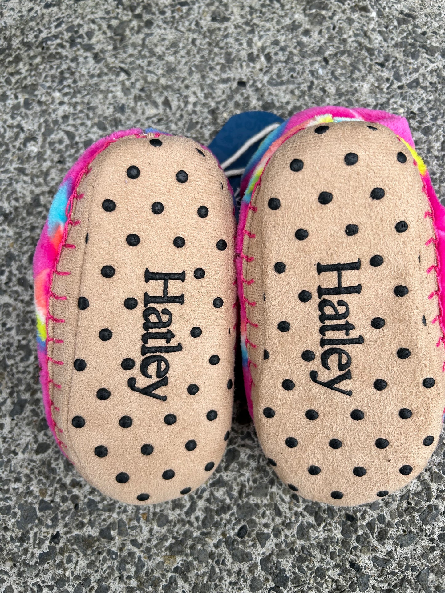 Pink rainbow slippers uk 5-7 (eu 21-23)