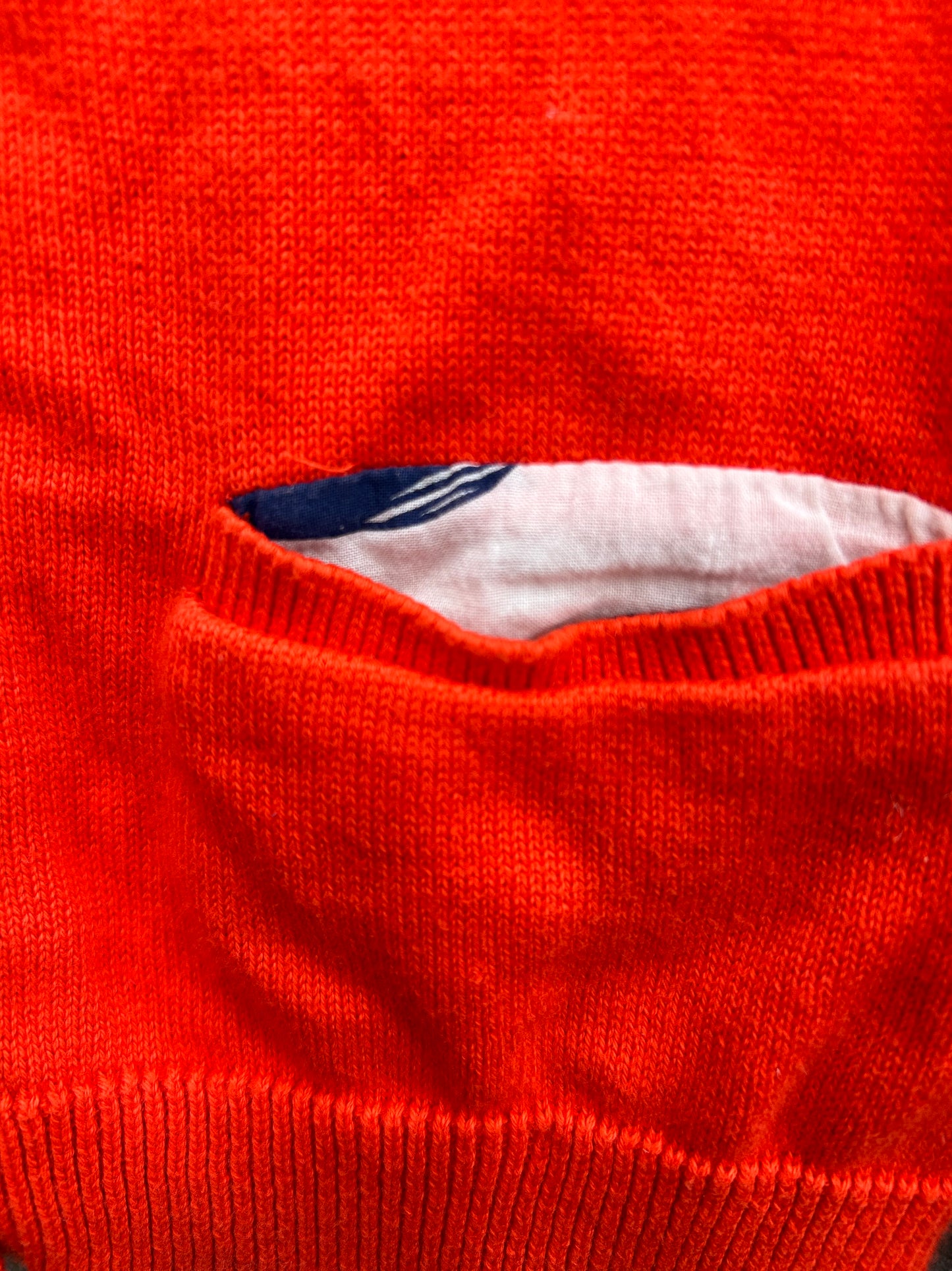 Red Fish cardigan 5-6y (110-116cm)