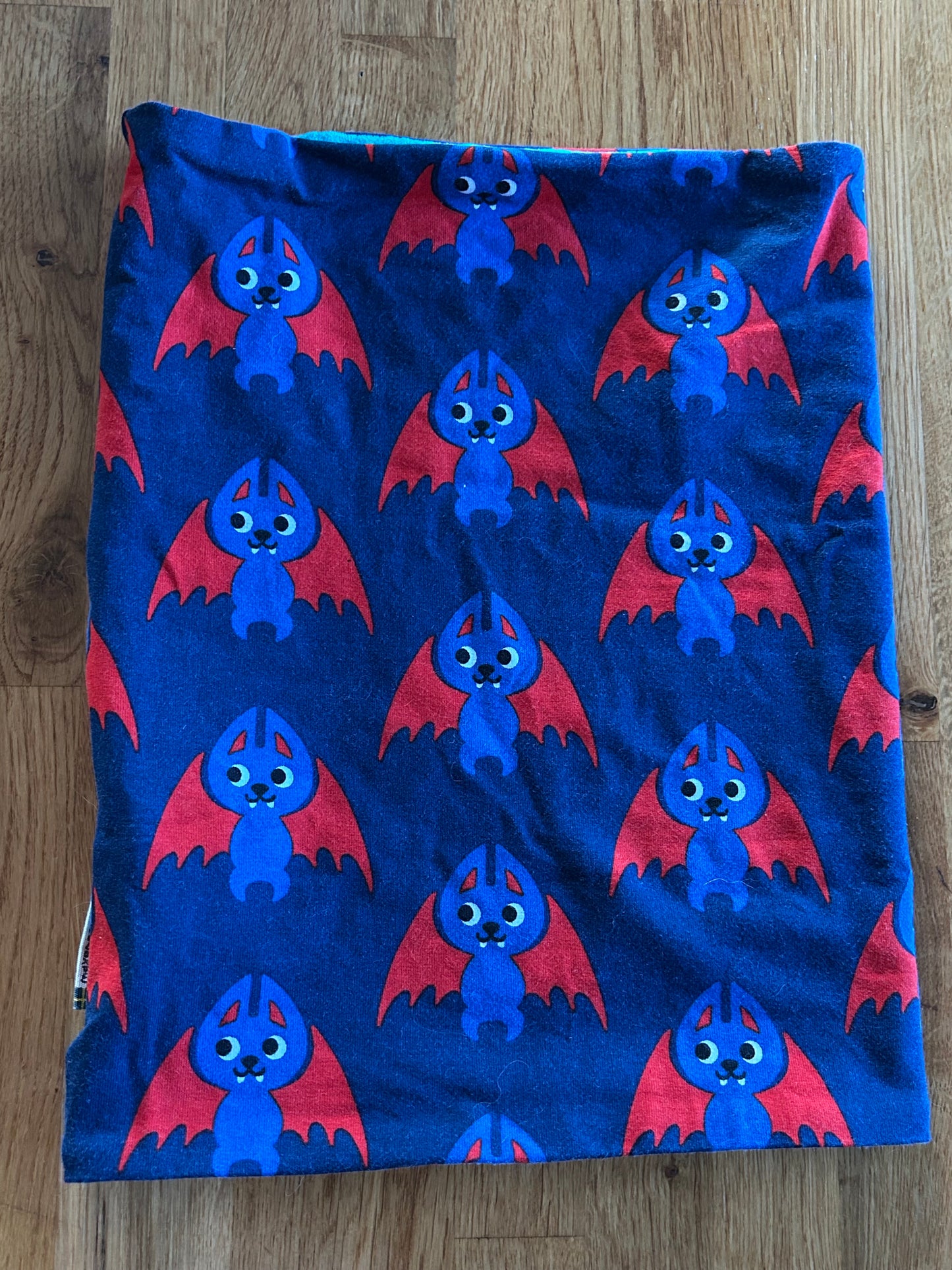 Blue bat tube scarf 3-7y (98-122cm)