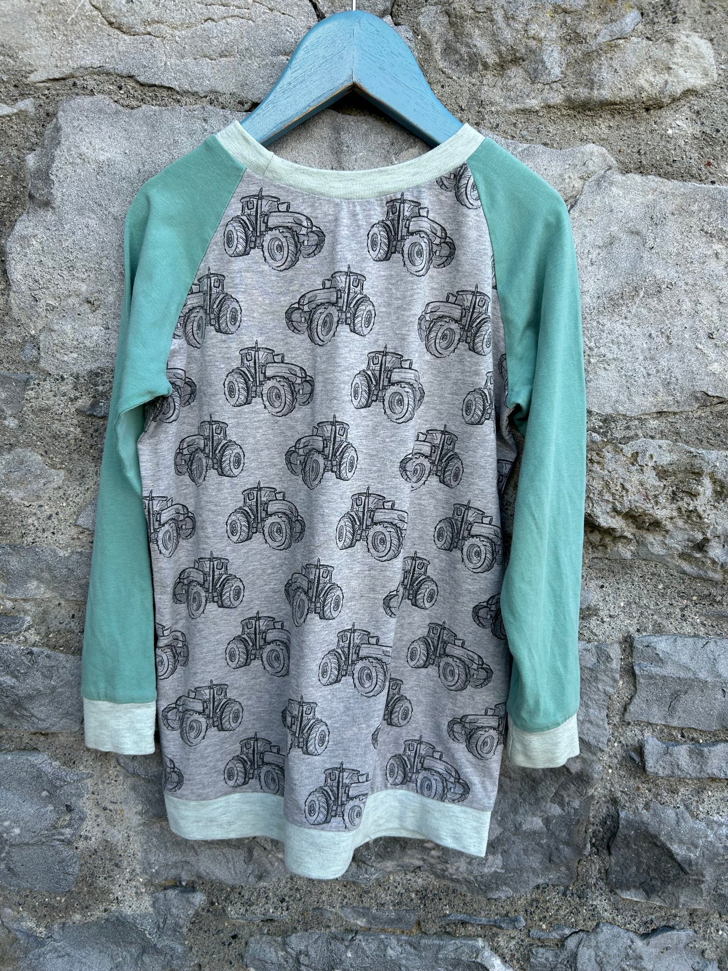 Tractors raglan top 7y (122cm)