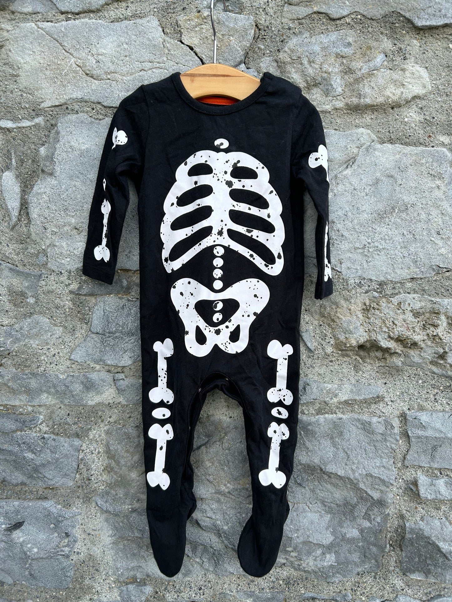 Skeleton onesie 3-6m (62-68cm)