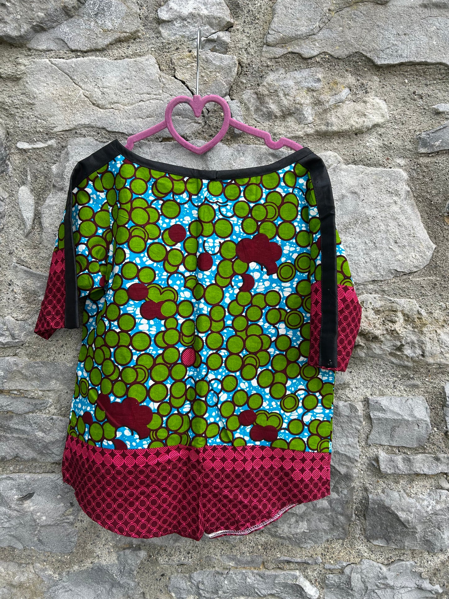 Green dots top 11y (146cm)