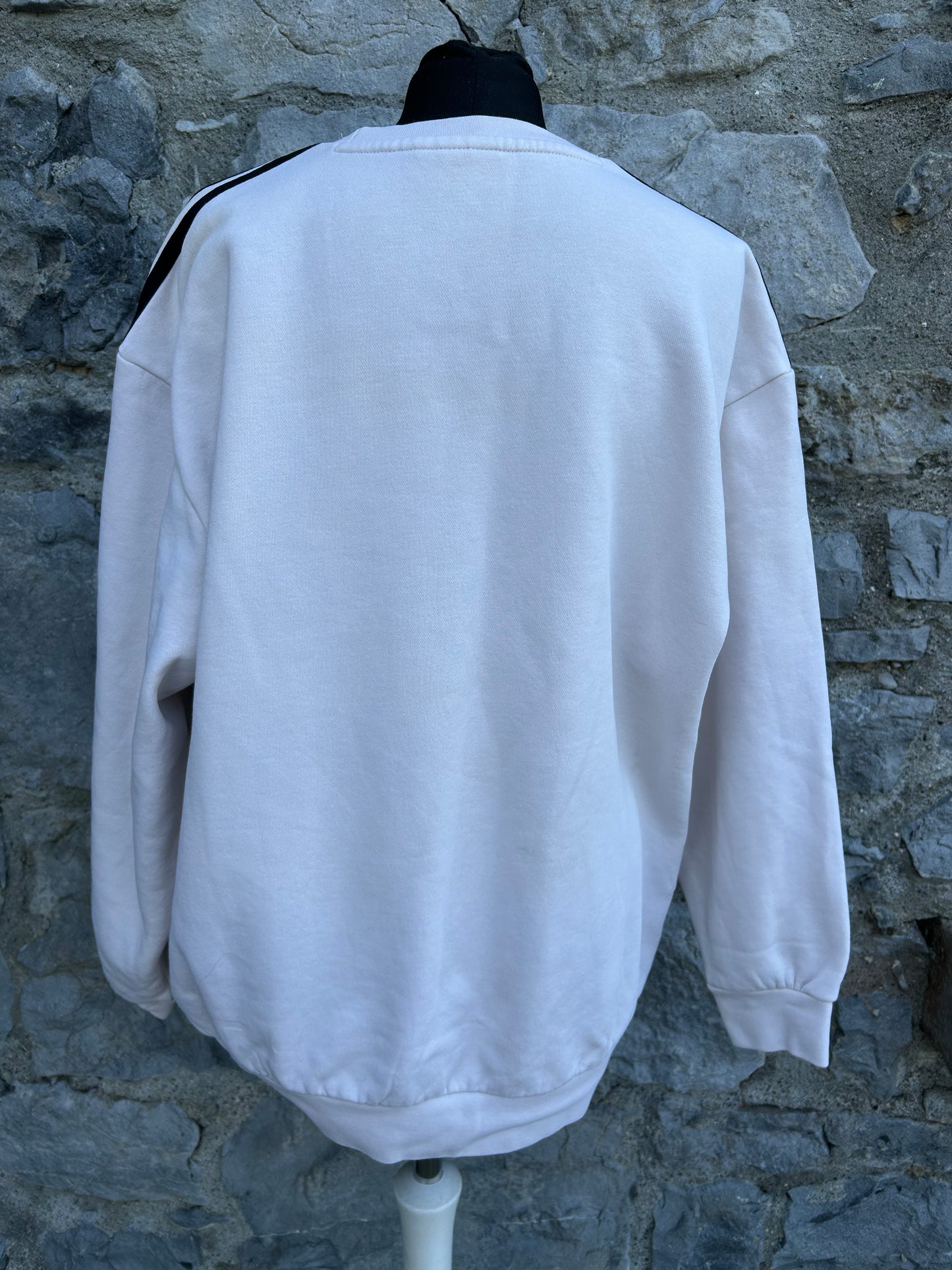 Ivory crew neck sweatshirt Small