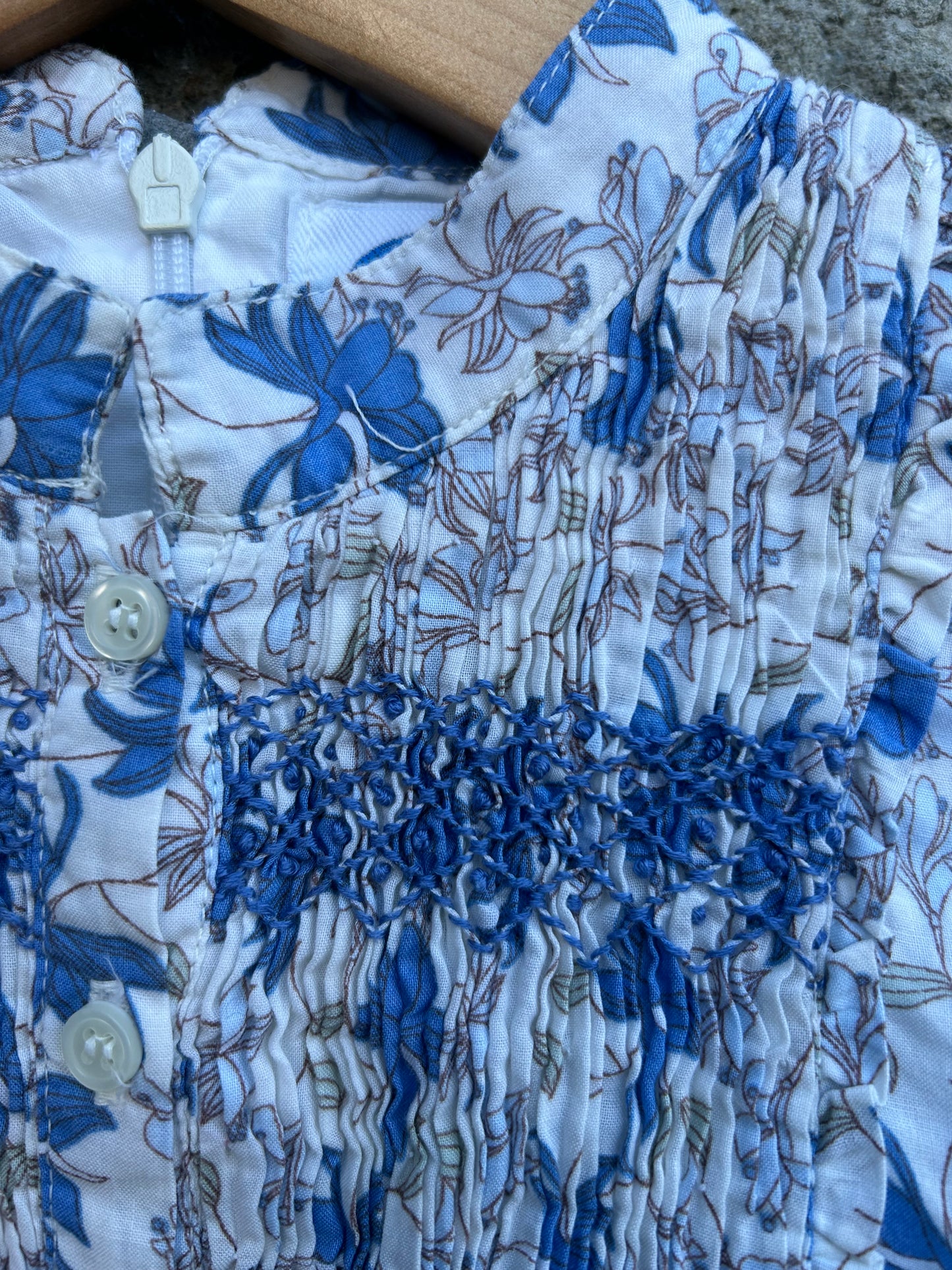 Blue flowers dress 2-3y (92-98cm)