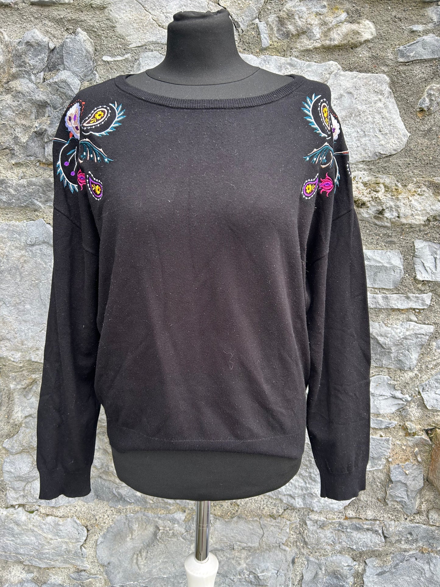 Y2K embroidered black jumper uk 10-12