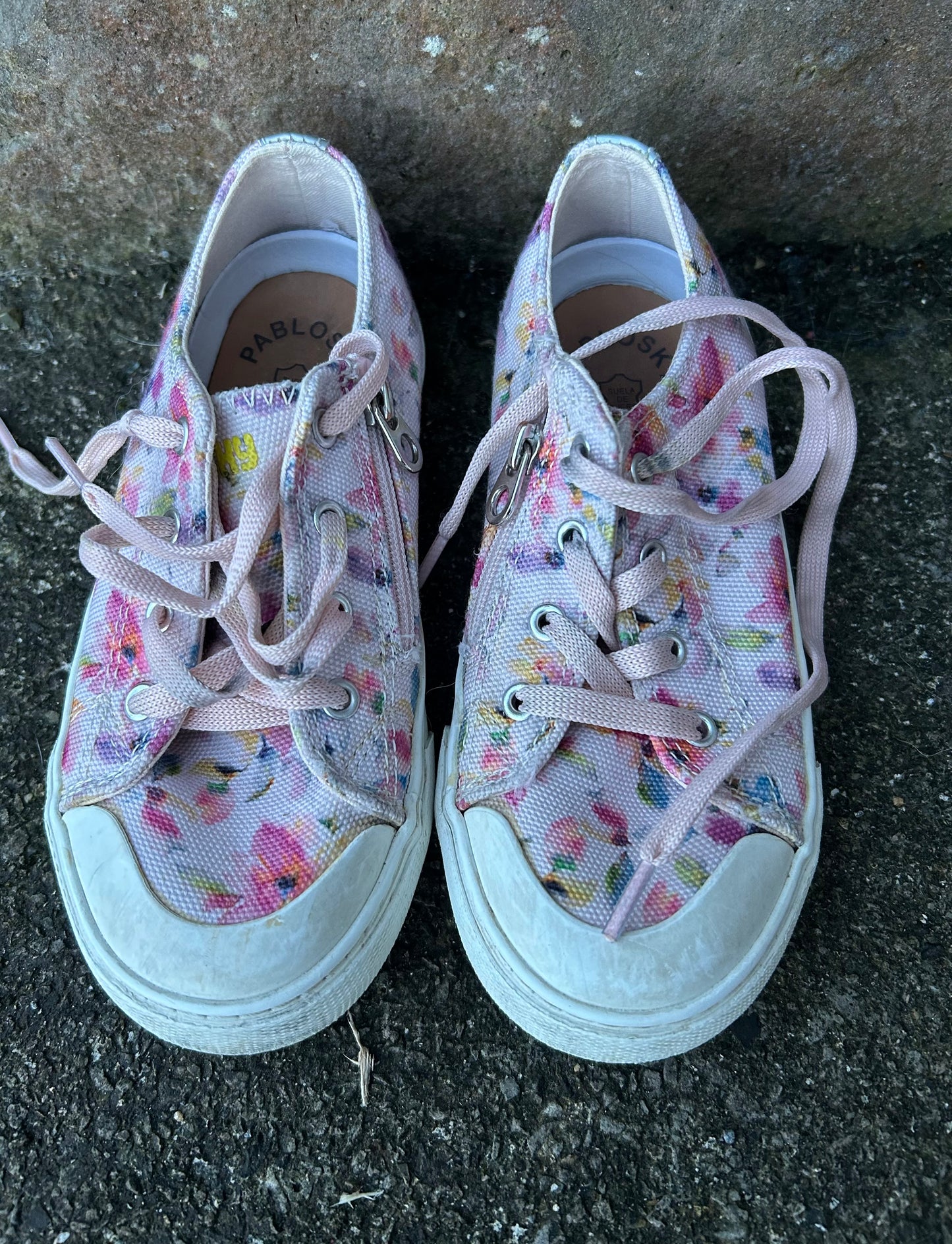 Pink floral trainers uk 11 (eu 29)