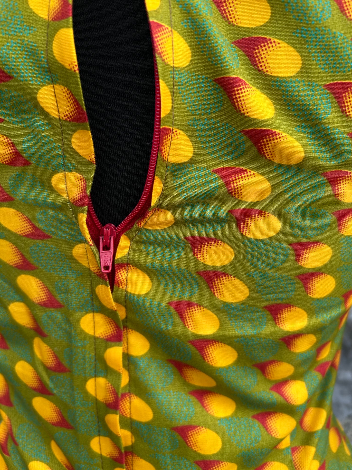 Yellow drops green dress uk 4-6