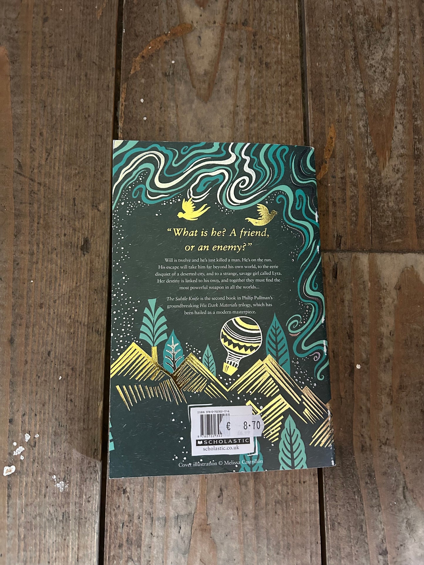 The subtle knife by Philip Pullman
