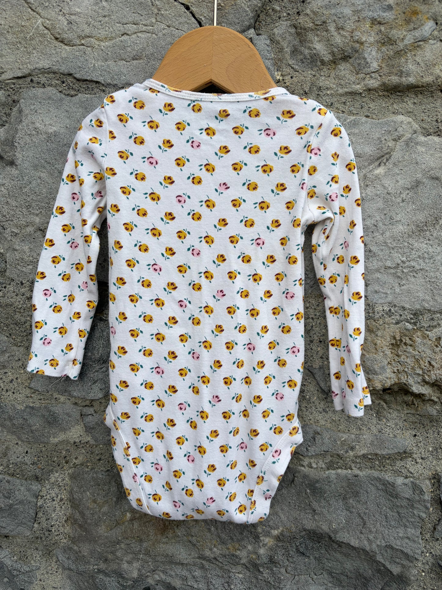 MB Roses white vest 12-18m (80-86cm)