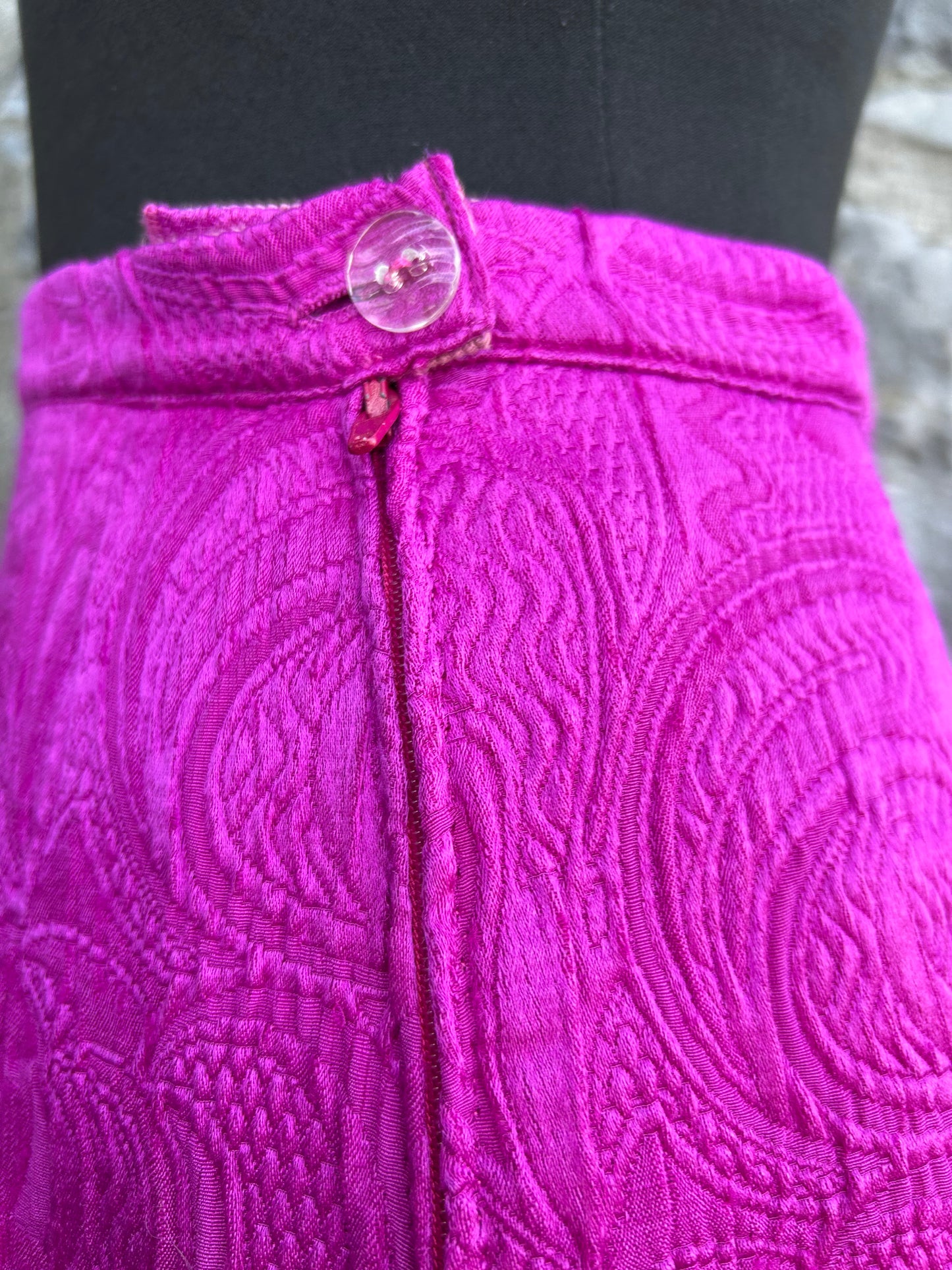 Pink Brocade skirt uk 8
