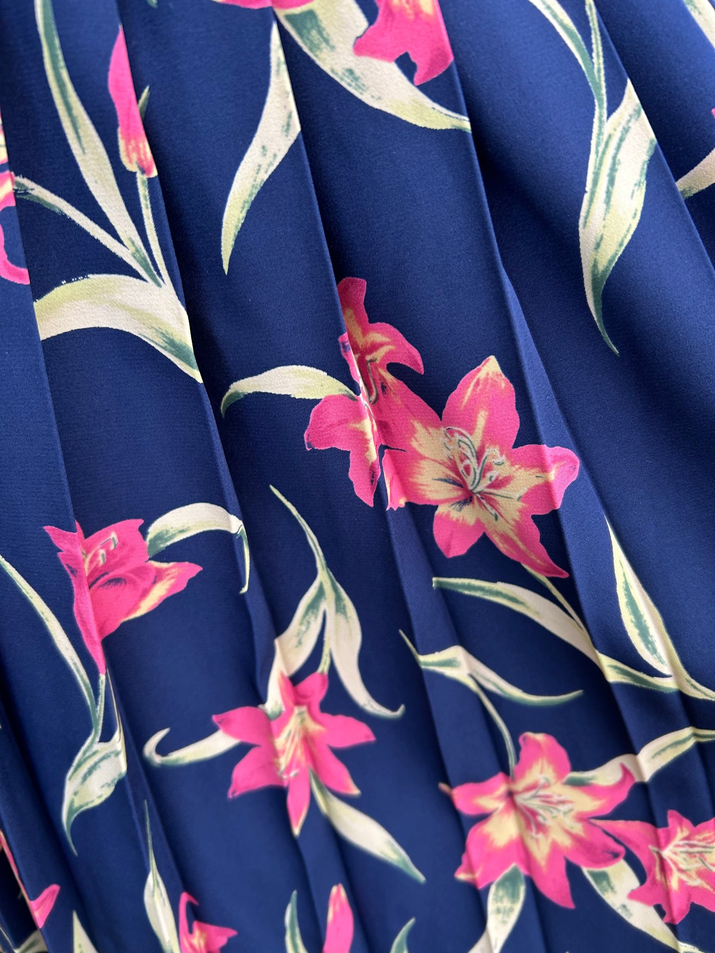 90s floral navy pleated skirt uk 12-14