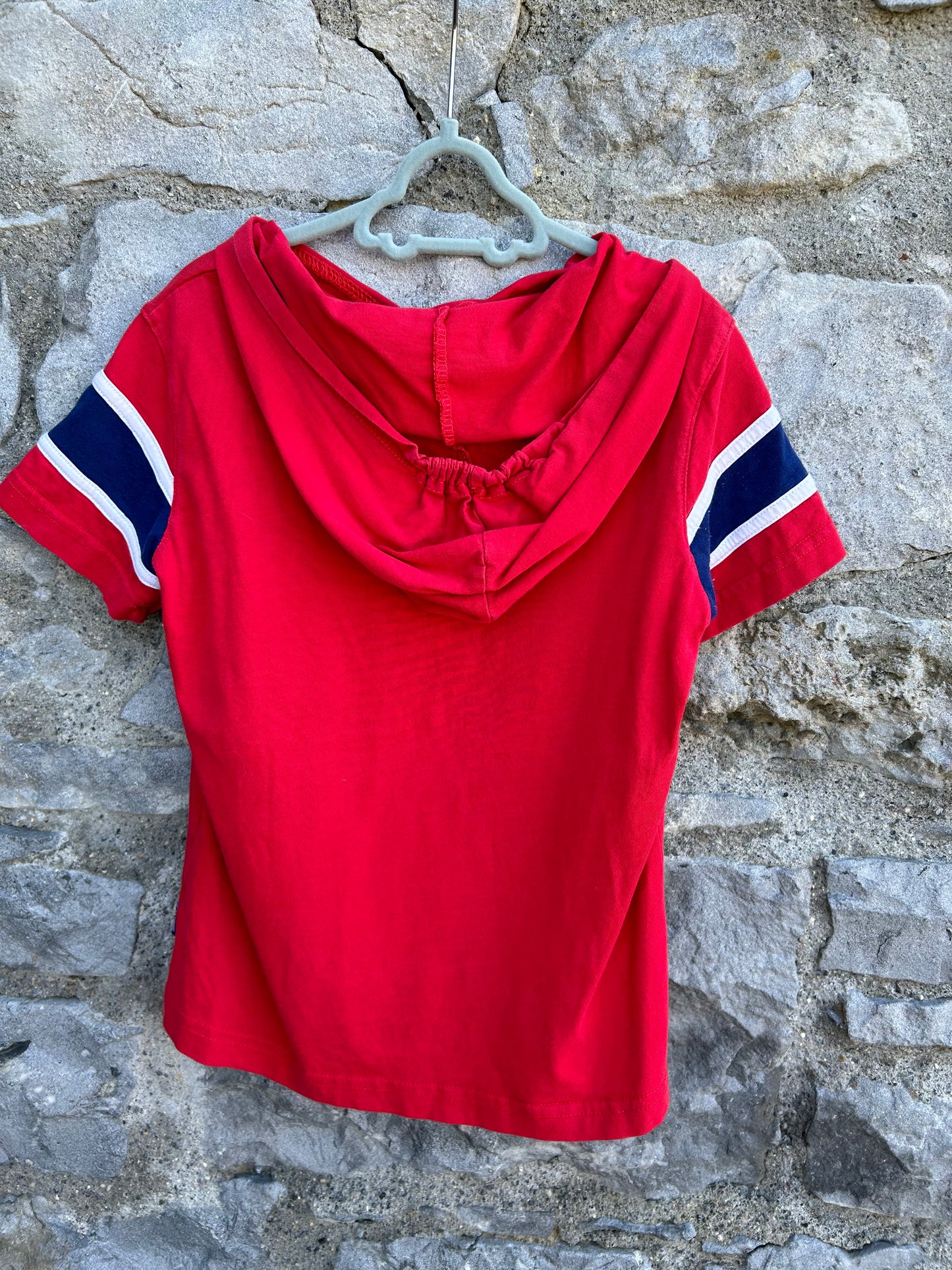 Red hooded top 5-6y (110-116cm)