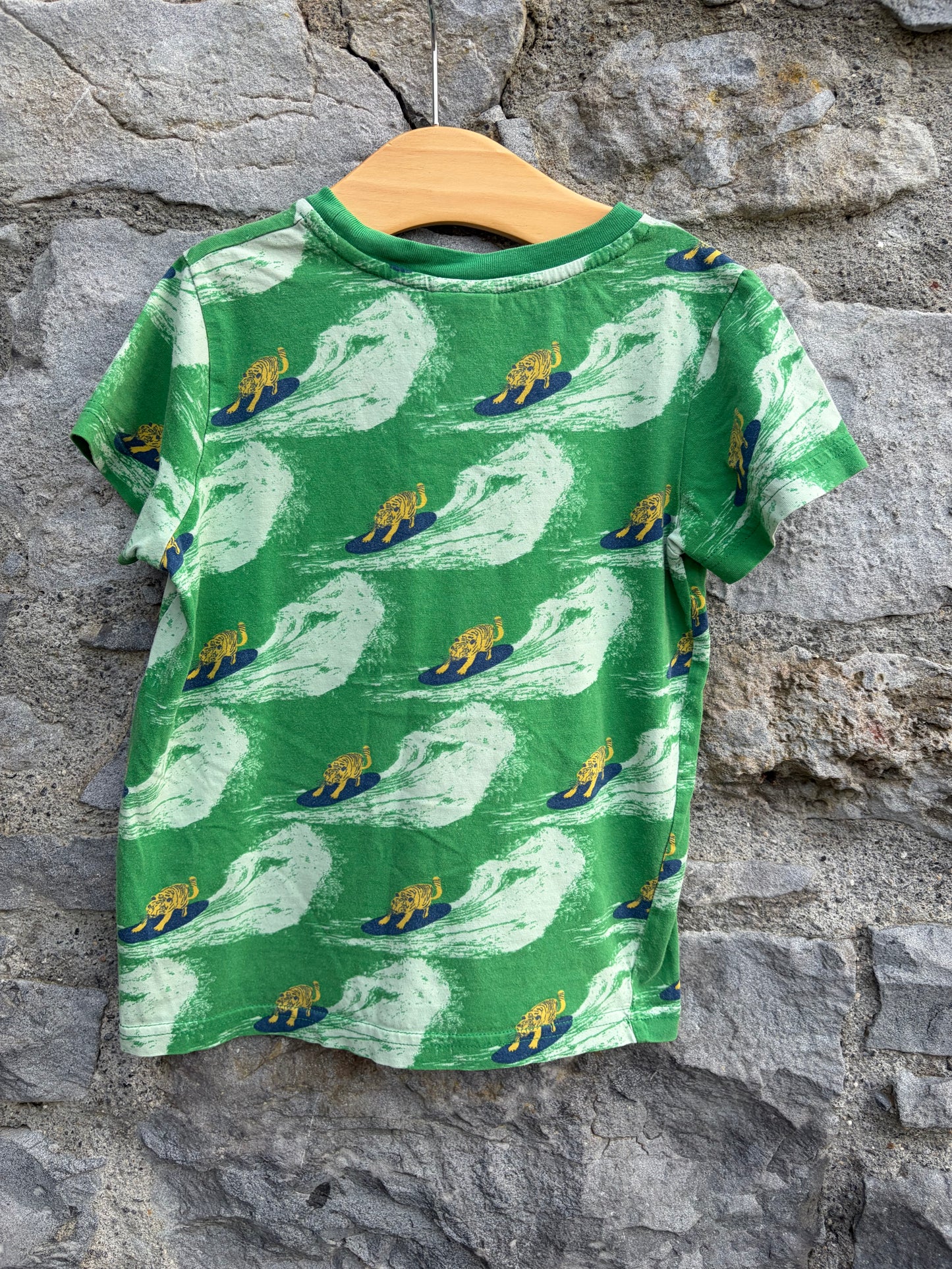 PoP Surfing tigers green T-shirt 5y (110cm)