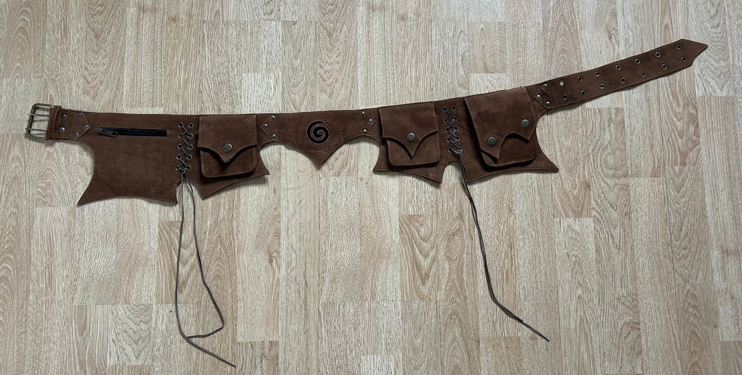 Brown pocket leather belt