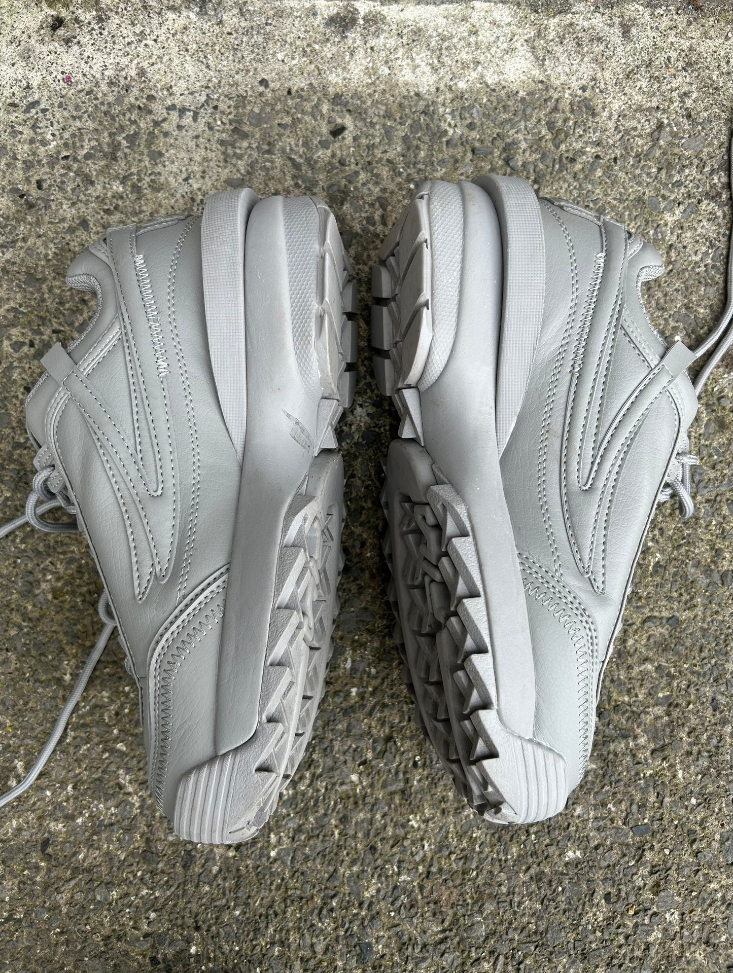 Grey runners uk 6 (eu 39.5)