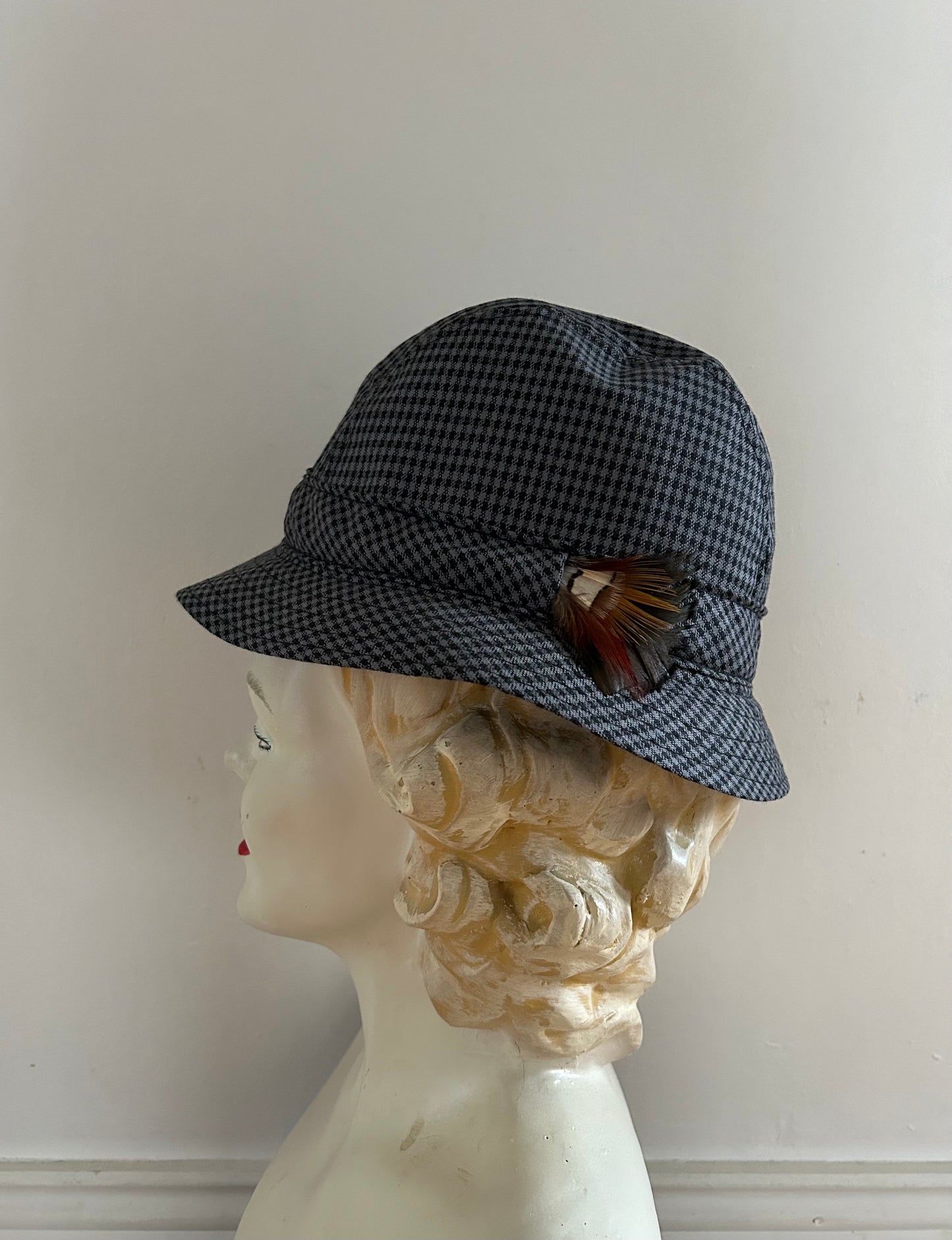Grey gingham hat