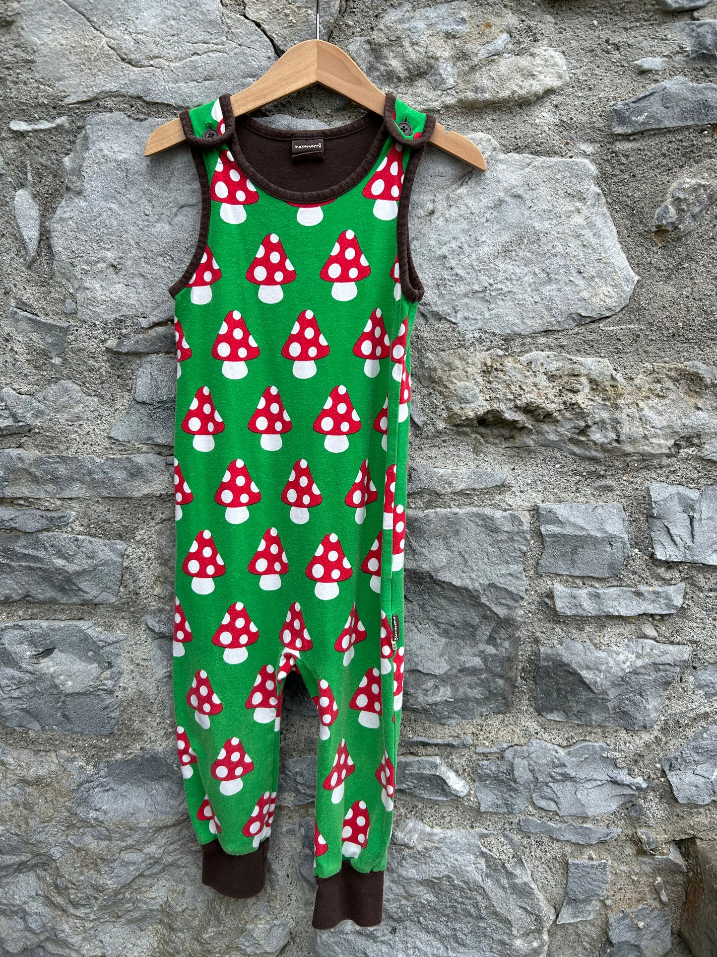 Green mushroom dungarees 18-24m (86-92cm)
