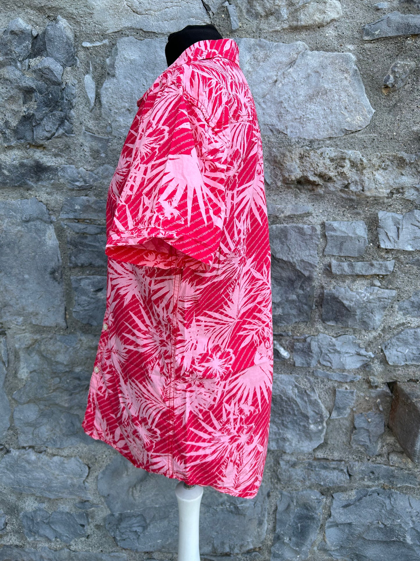 Pink palm leaves shirt Medium