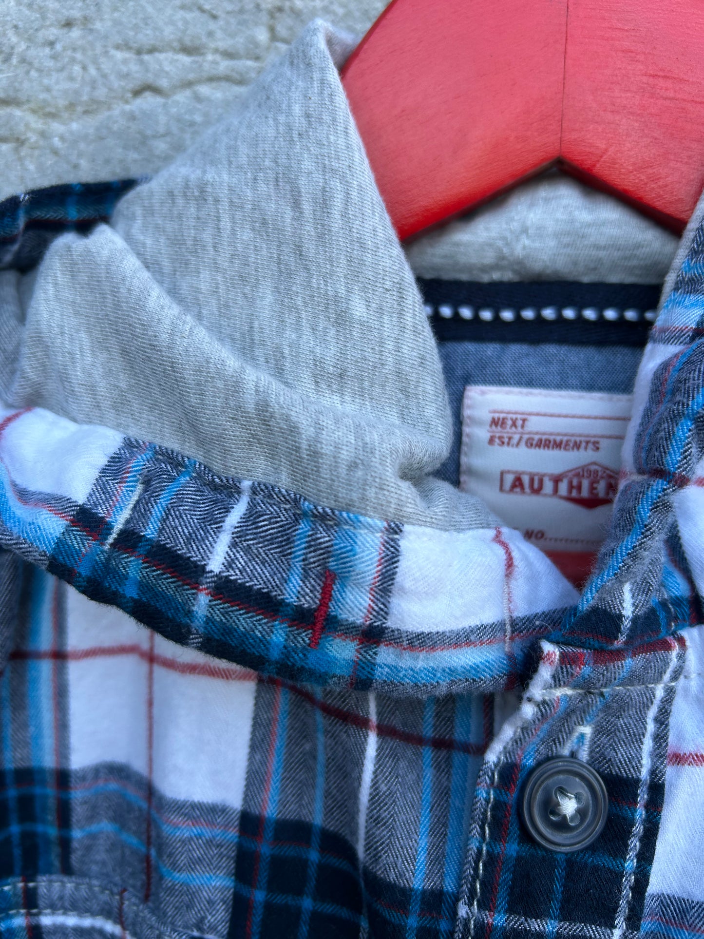 Navy check hooded shirt 7y (122cm)