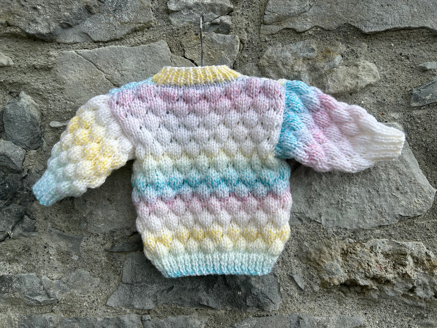 Pastel rainbow bubble cardigan 3-6m (62-68cm)